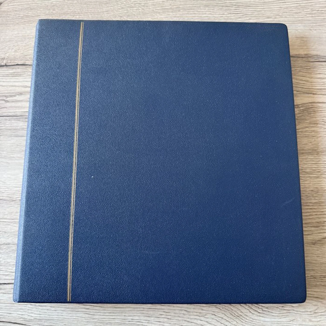France - Red Cross notebook stock '1953/1982' in mint condition **