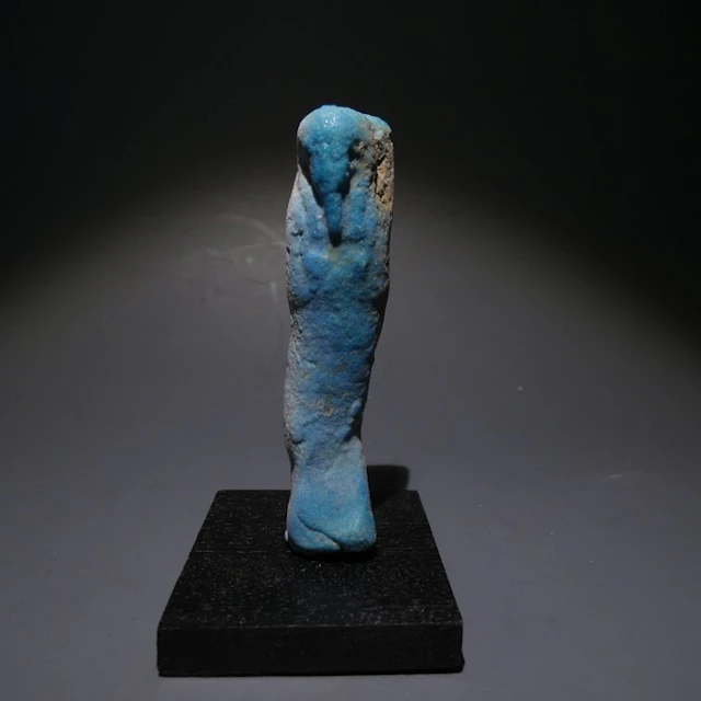 Ancient Egyptian Faience Shabti. 6,7 cm H. Late Period, 664 - 332 BC