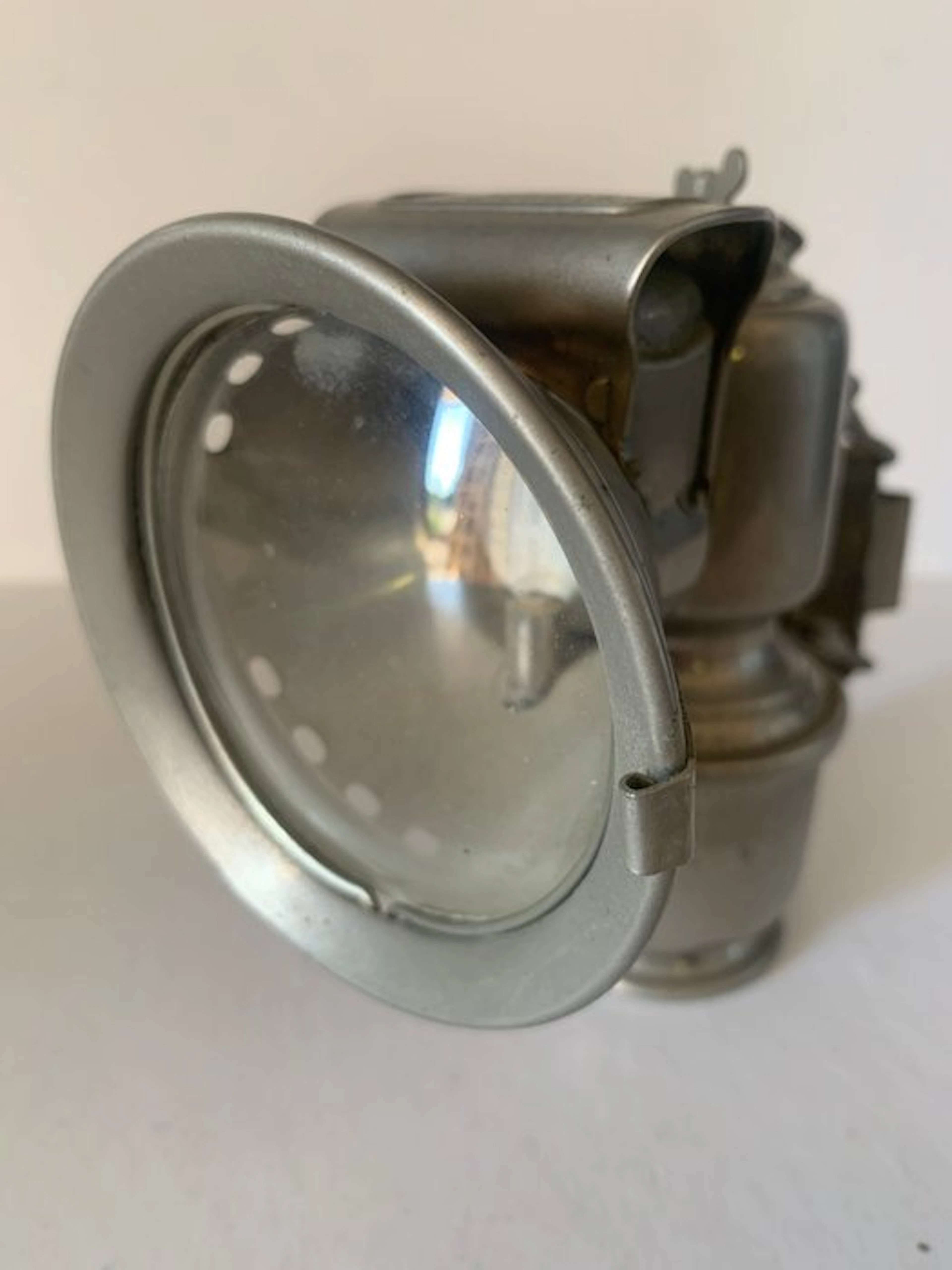 Lucas - Vesta No240 - Bicycle light - 1950