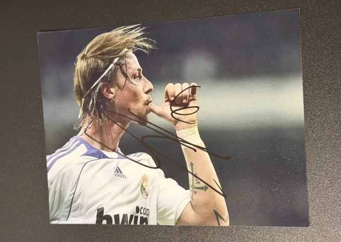 Real Madrid - Spanish Football League - Guti - Fotografía...