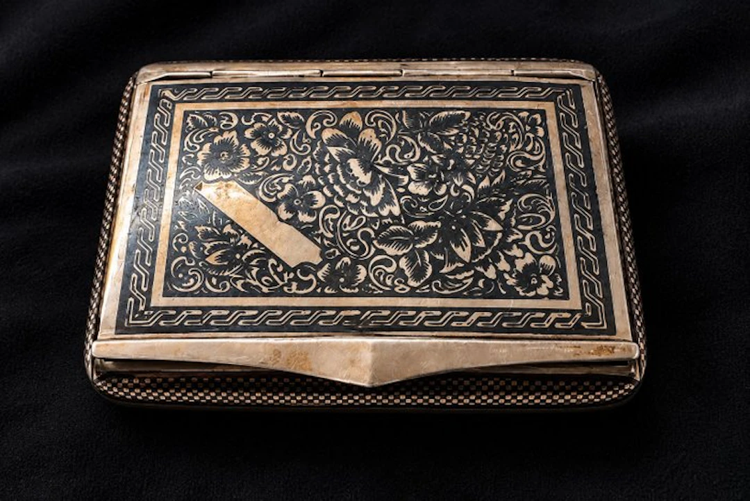 Tobacco box - Silver - Ottoman silver niello