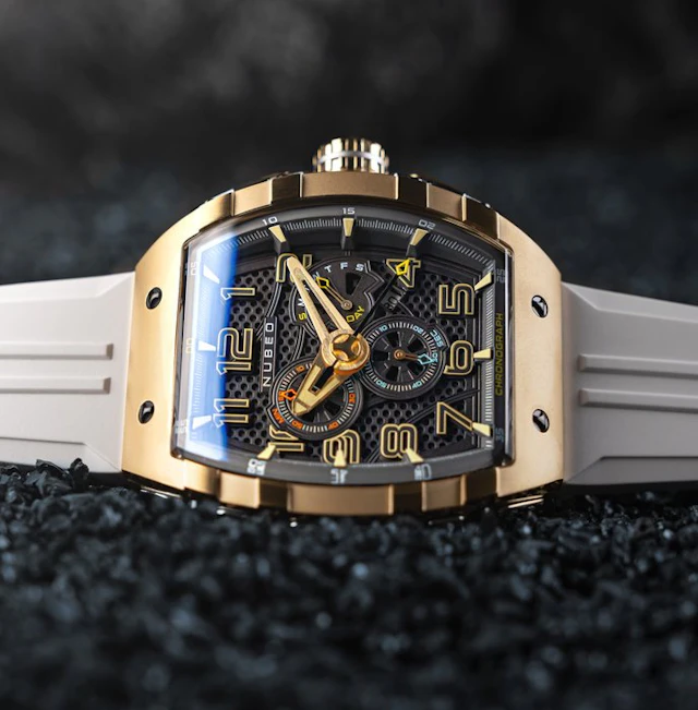 Nubeo - MAGELLAN Spacecraft - NASA - Swiss Newlite Gold...