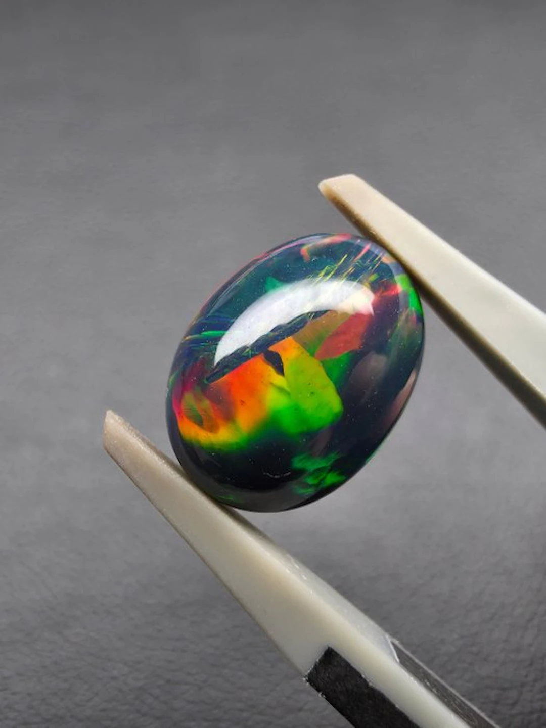 2.10cts Black Opal Cabochon- 0.42 g