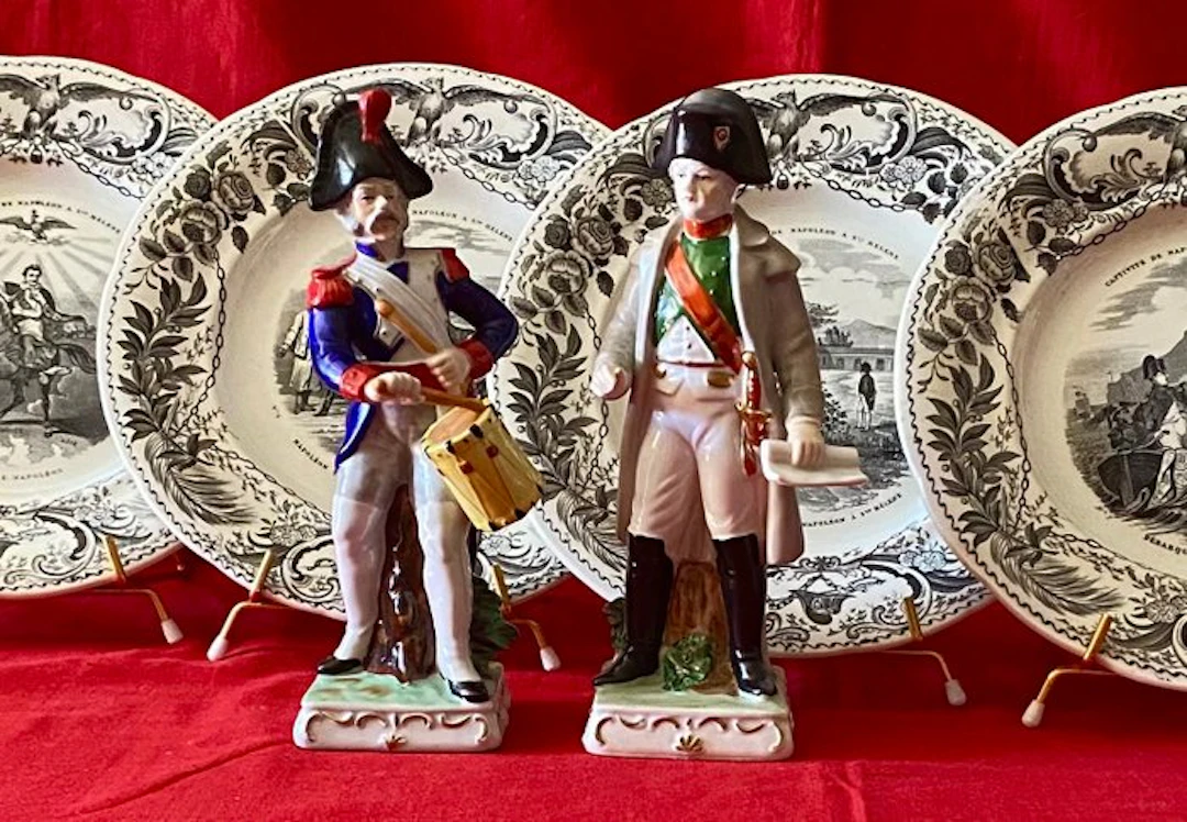 France - Italy - Napoleonic souvenirs: statuettes of the...