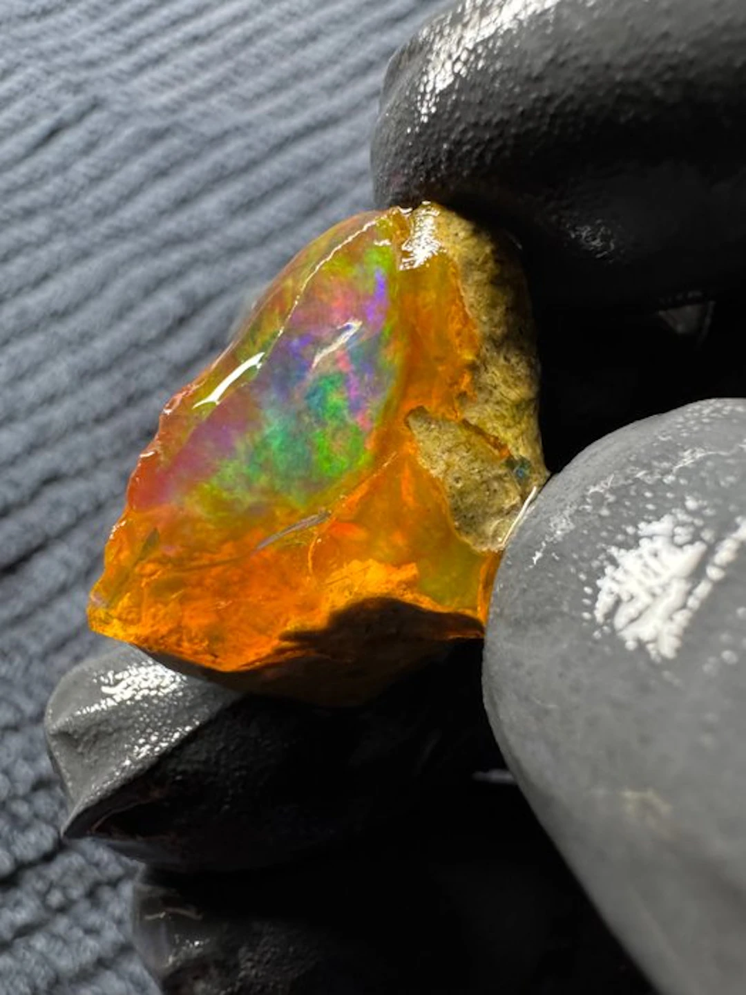 Opal Rough- 5.5 g