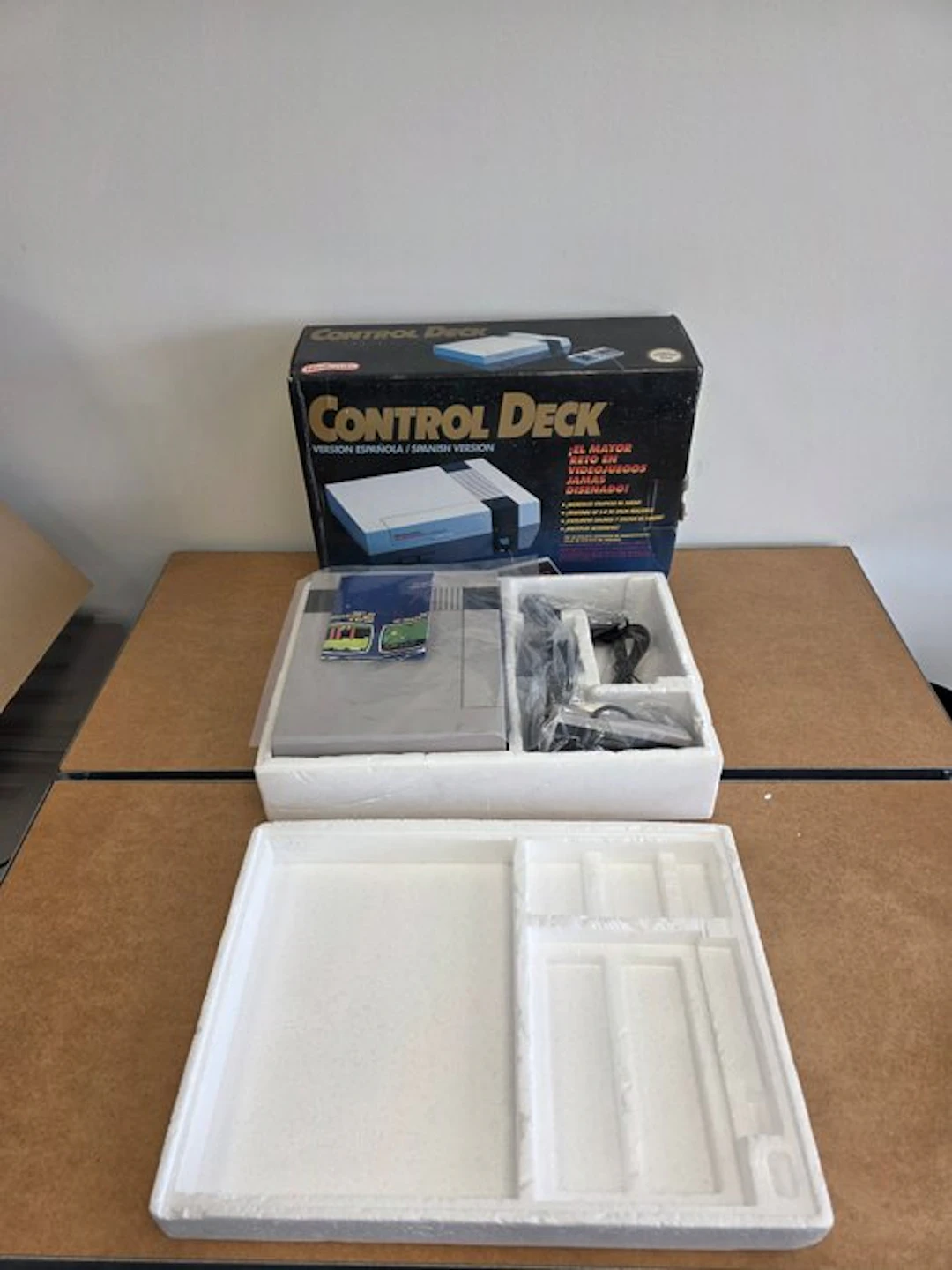 Nintendo - Nes - VERY RARE - Control Deck Set 8-BIT...