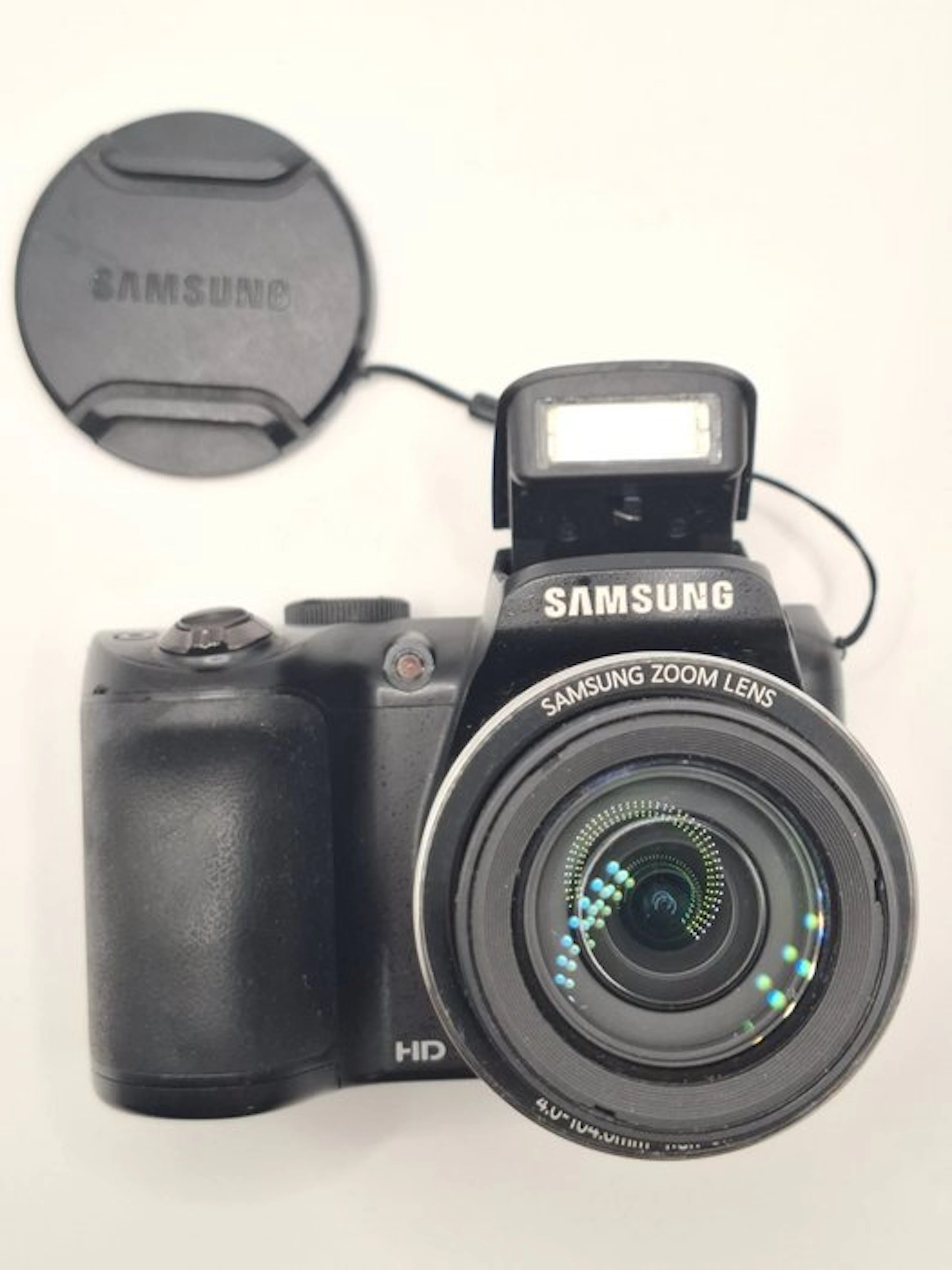 Samsung WB100 Digital camera