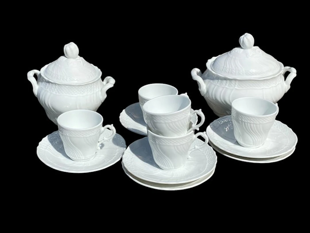 Richard Ginori “ VECCHIO GINORI” - Table service for 6...