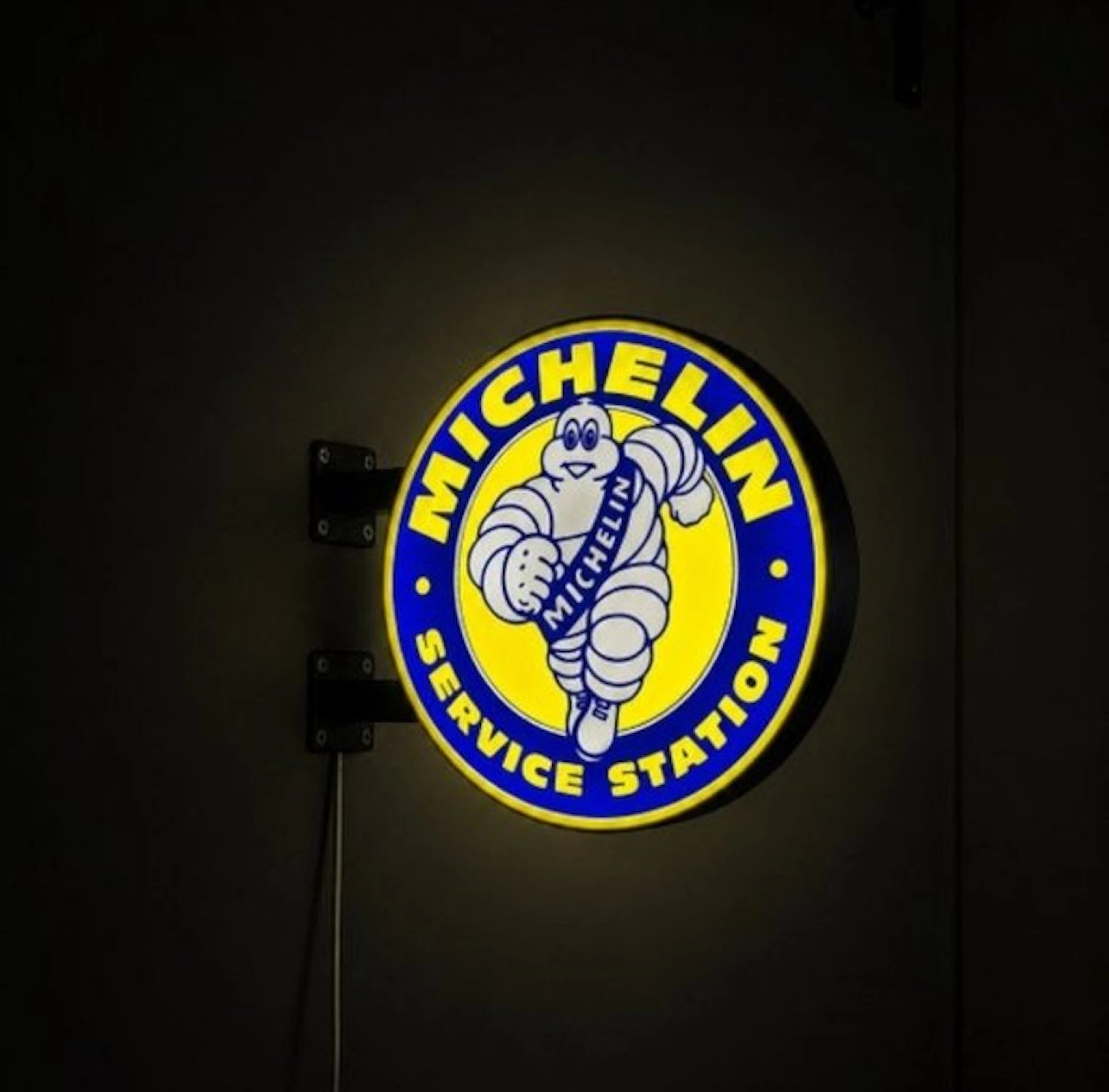 Michelin double-sided hanging illuminated sign