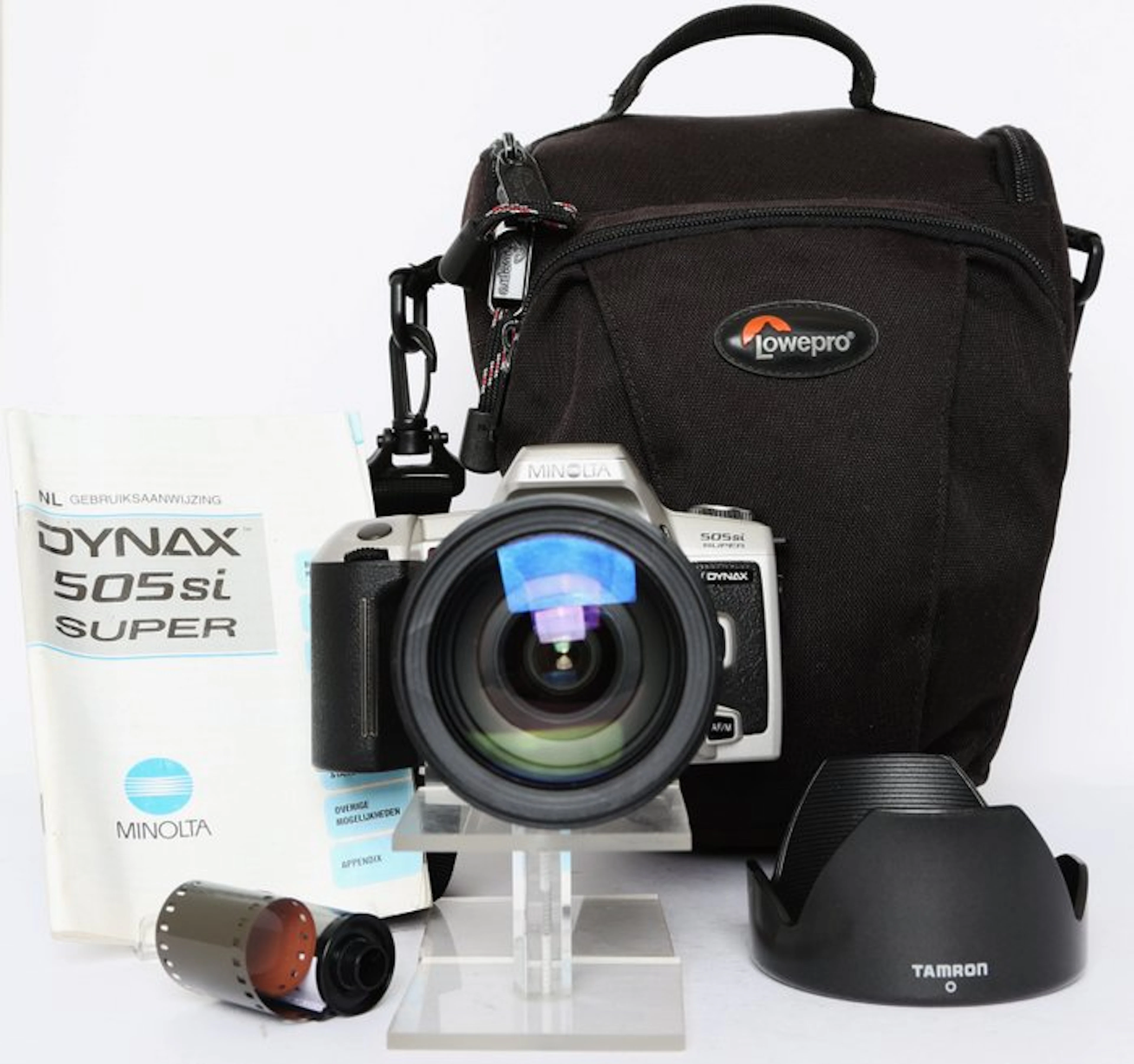 Minolta Dynax 505si Super + Tamron 28-200mm + acc. | Analogue camera