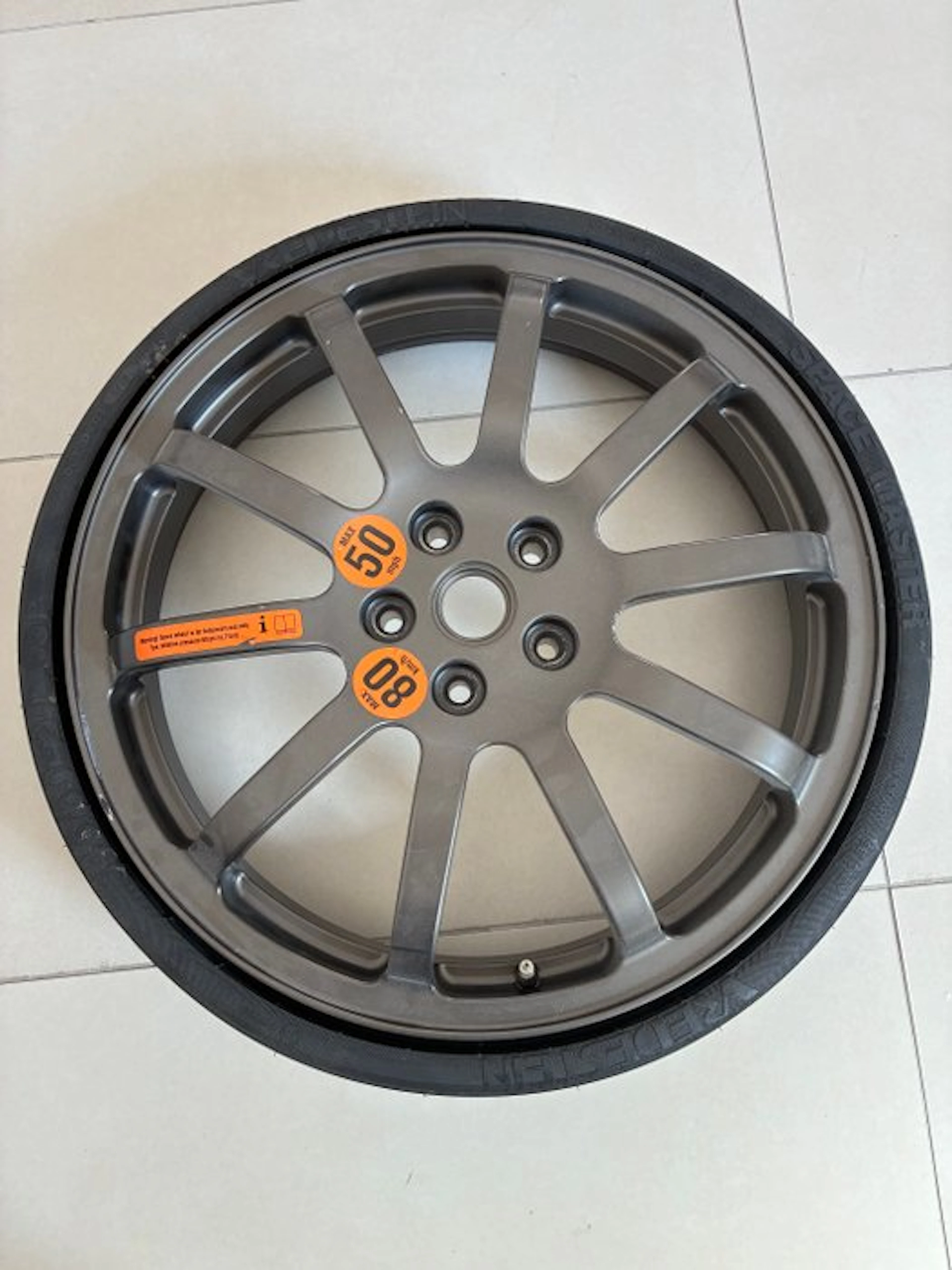 Tyre complete on wheel (1) - Ferrari - Ruotino di scorta...