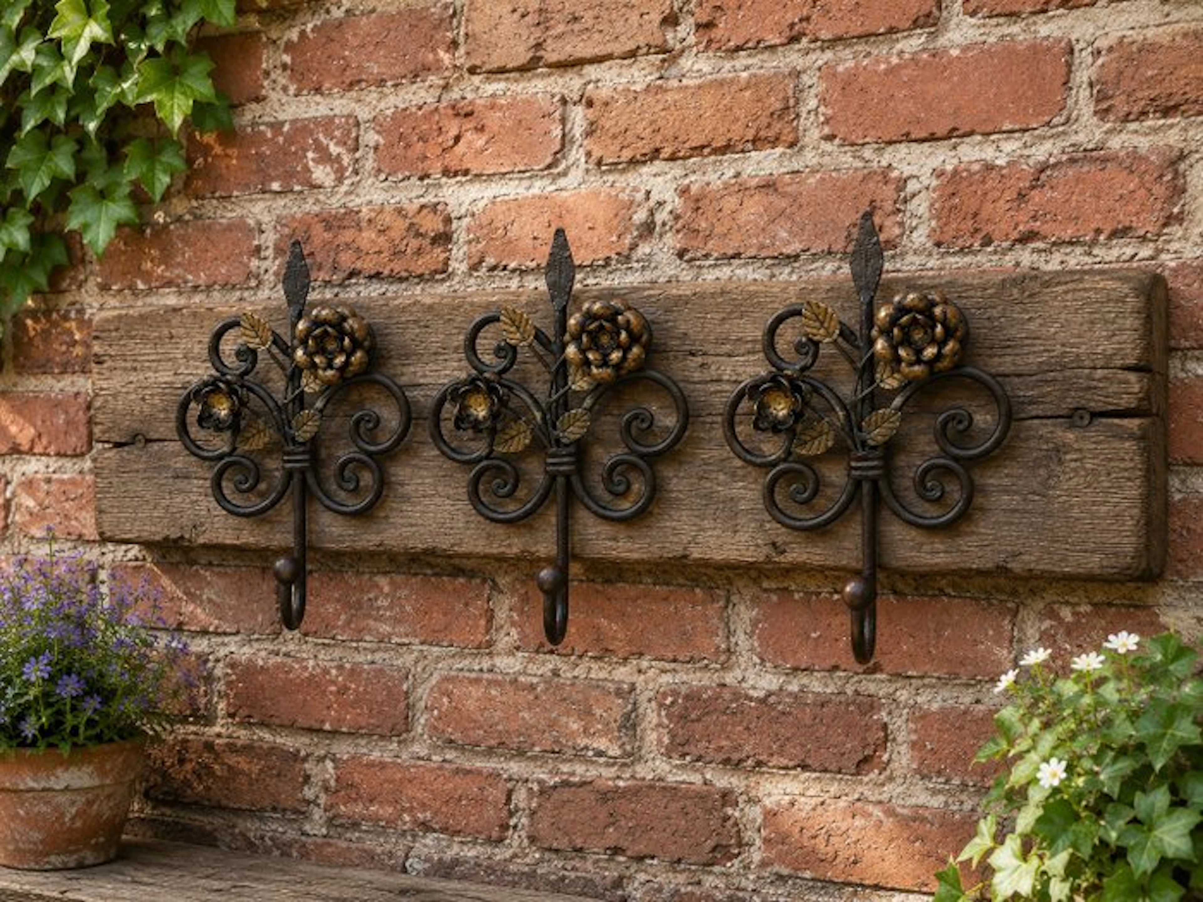 Coat rack (3) - Iron - metal wall hooks