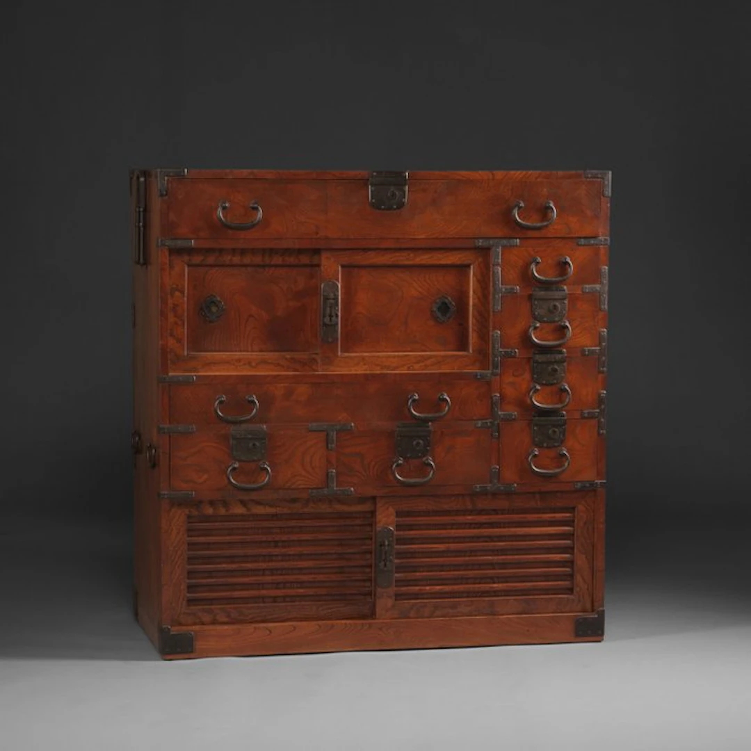 Merchant’s chest 帳場箪笥 (chôba dansu) - Wood