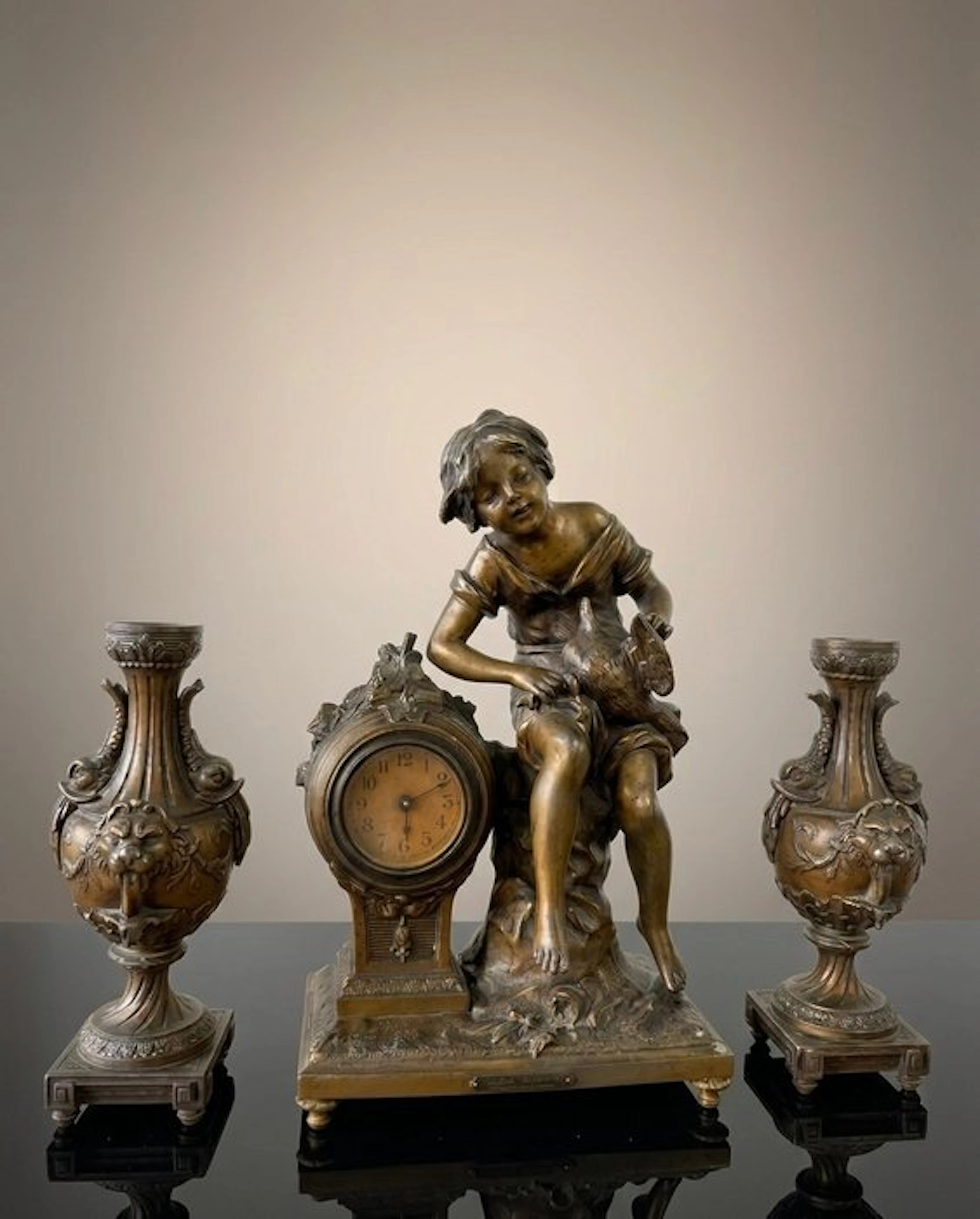 Clock and garniture set - Auguste Moreau - Antique...