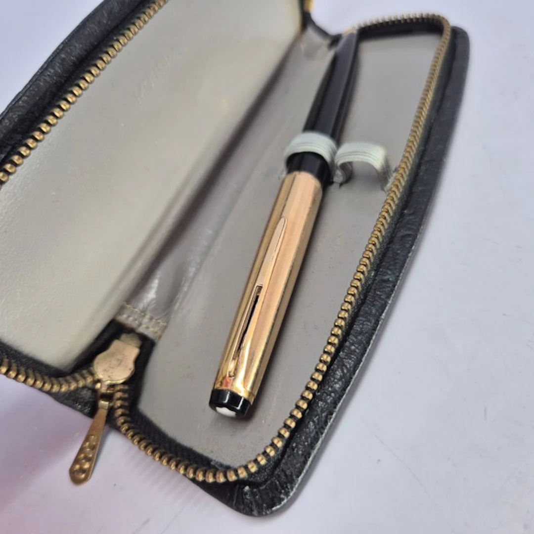 Montblanc - 78 - Rolled gold and black body - 1960's - No...