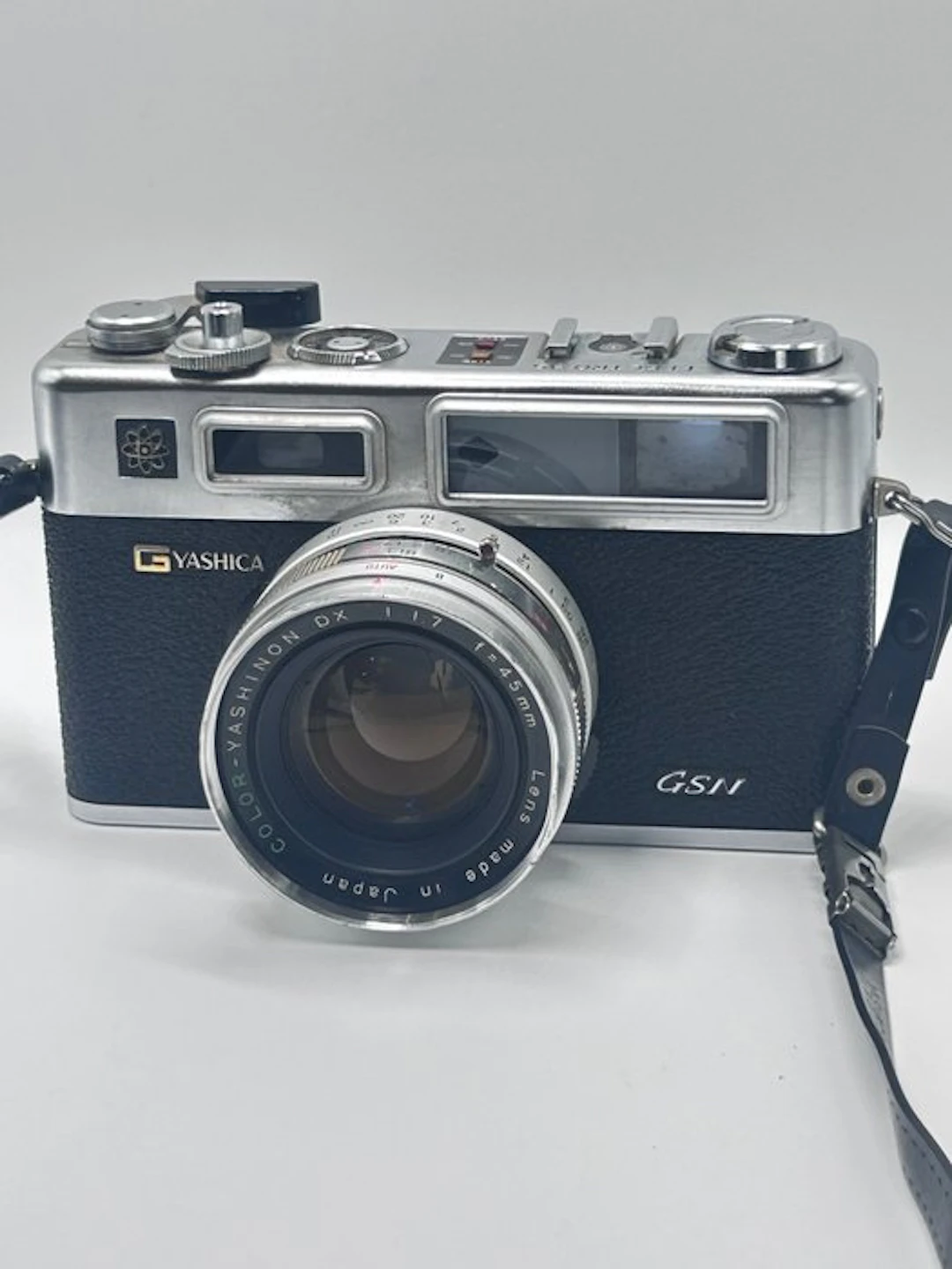 Yashica Electro 35 GSN avec Color-Yashinon DX 1,7/45mm |...