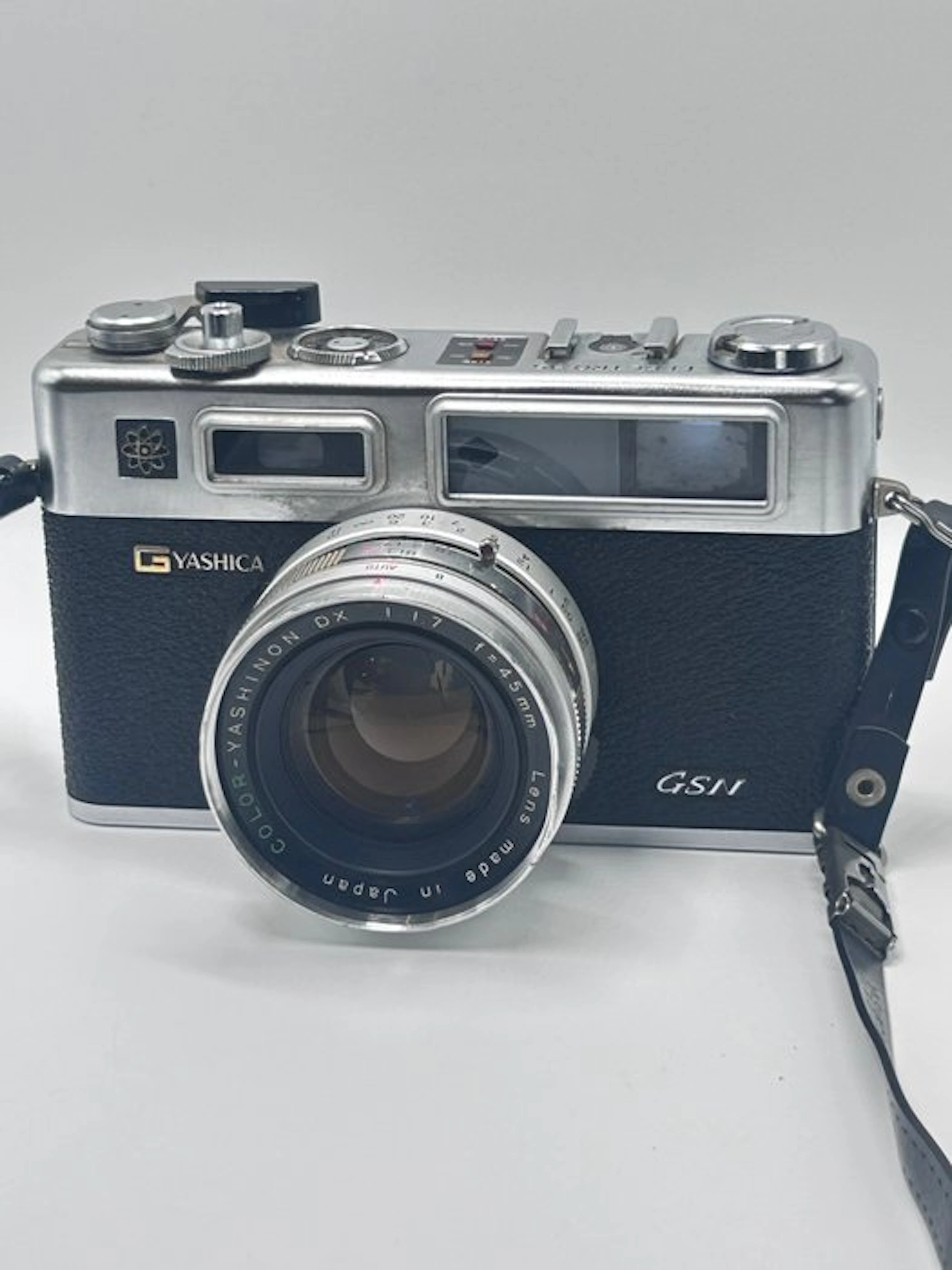 Yashica Electro 35 GSN avec Color-Yashinon DX 1,7/45mm |...