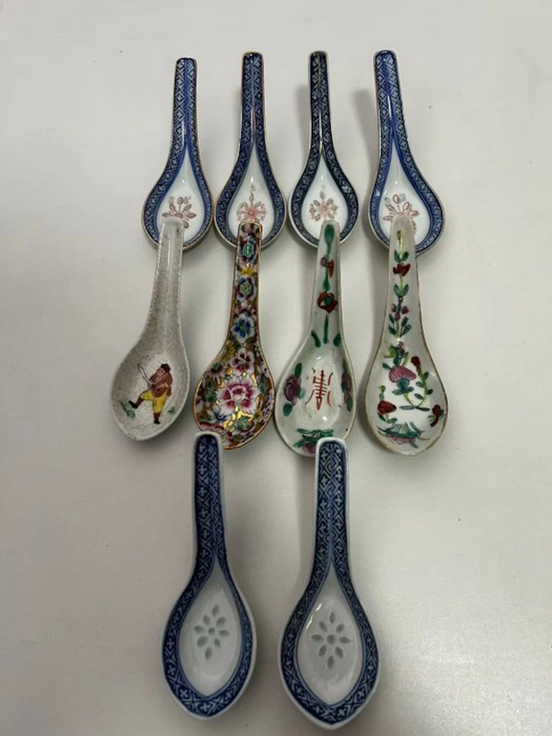 Collection of 8 Chinese porcelain spoons