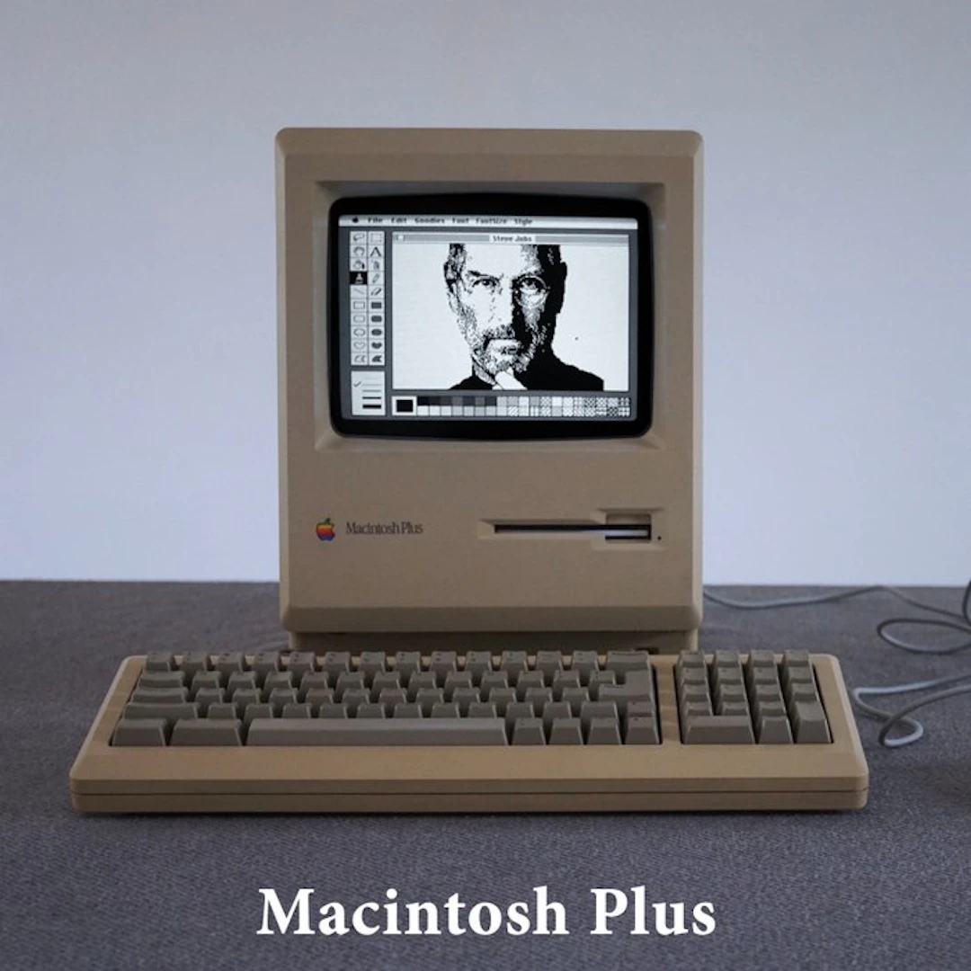 Apple Macintosh PLUS signed by “Steve Jobs” [UPGRADED...