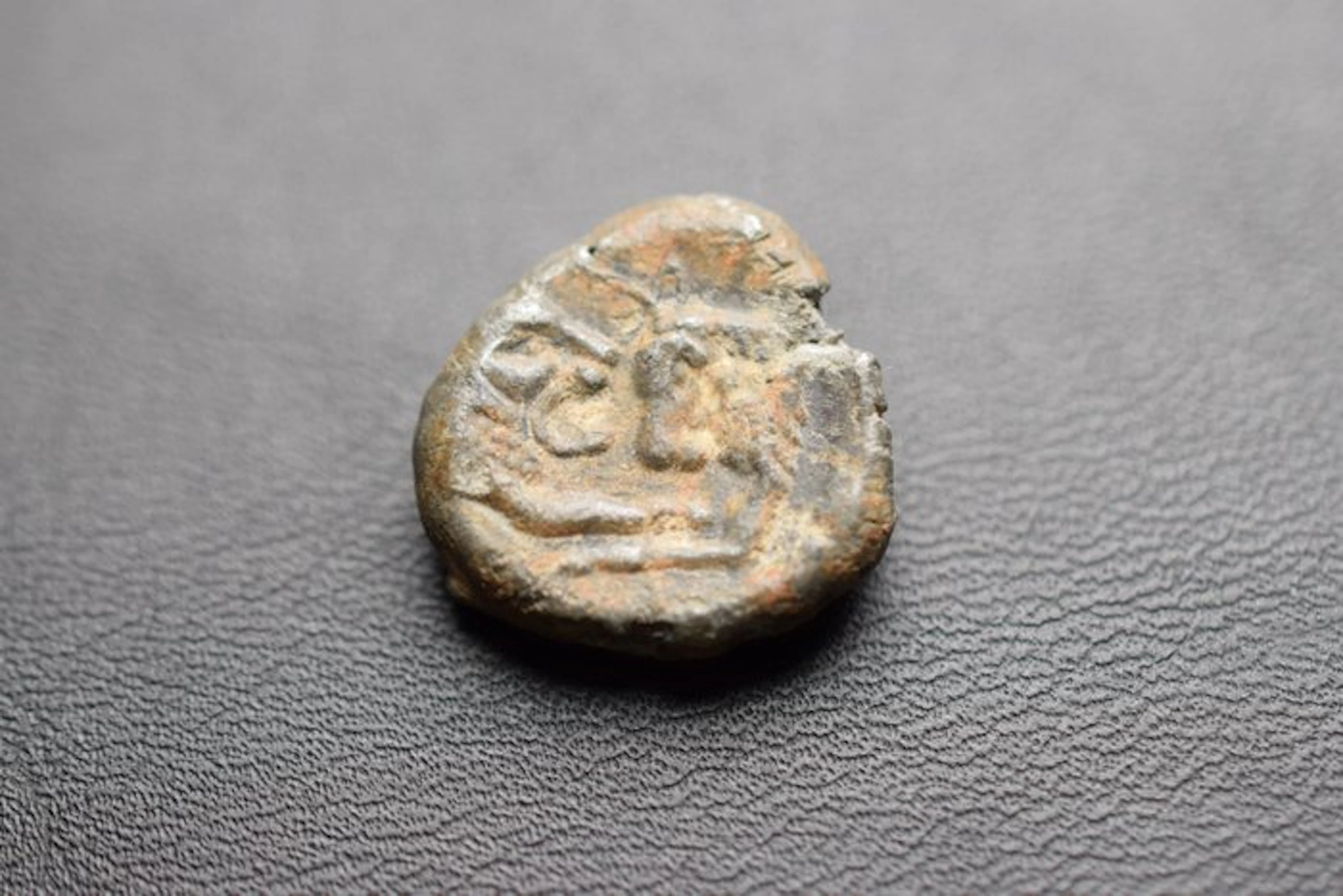 Ancient Greek Lead Archaic Lydian Lead Seal with Croeseid...