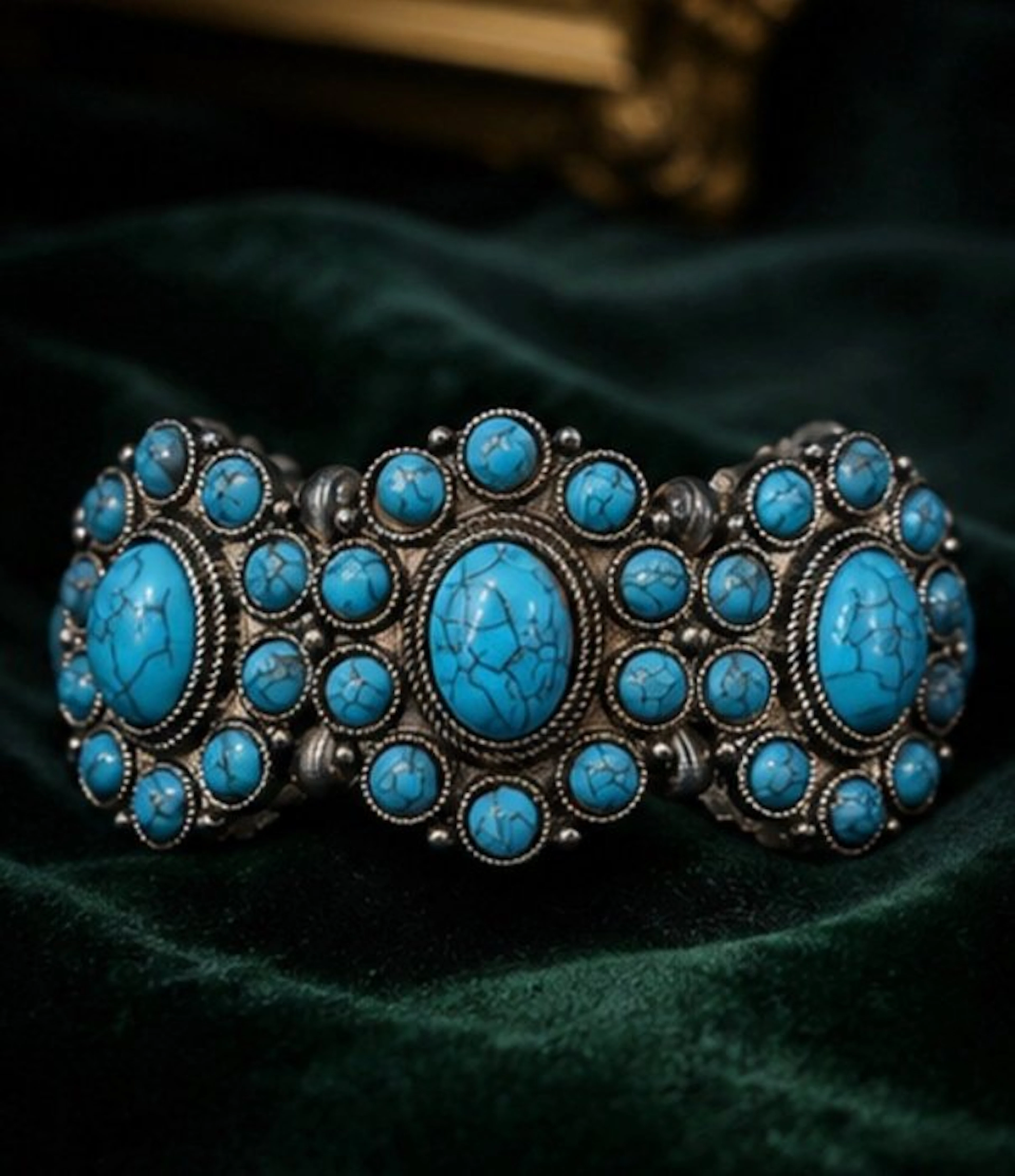 Vintage Tibetan Silver Blue Turquoise Cabochon Stretch...