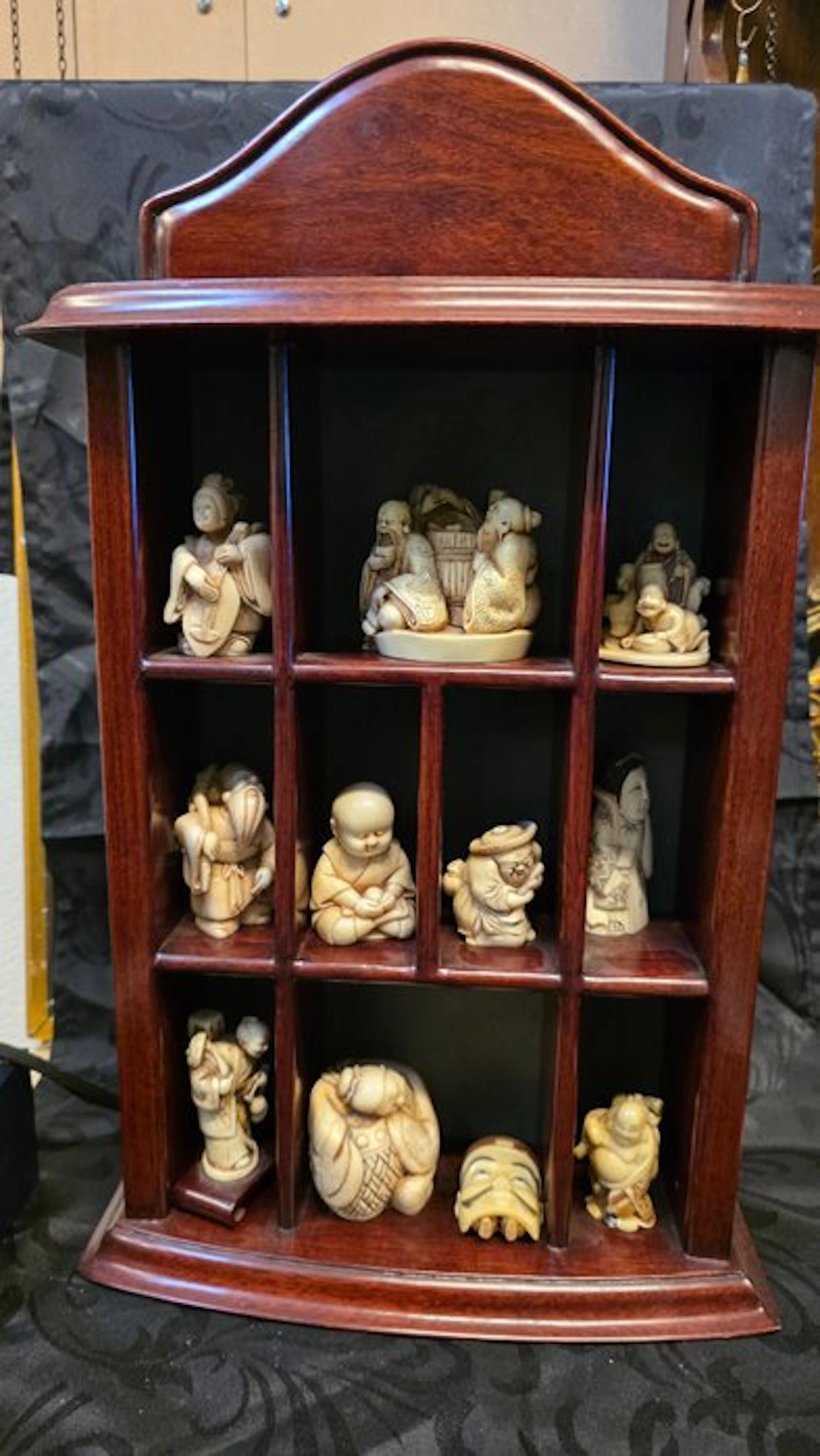 Franklin Mint netsuke collection - plastic - America - 20th century