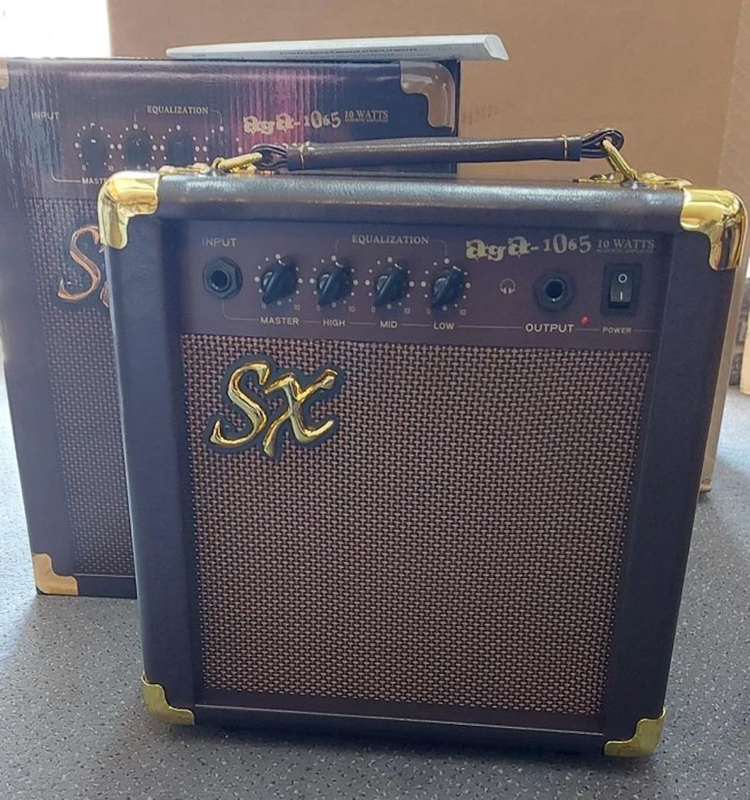 SX - Number of items: 1 - Acoustic guitar combo (No reserve price)