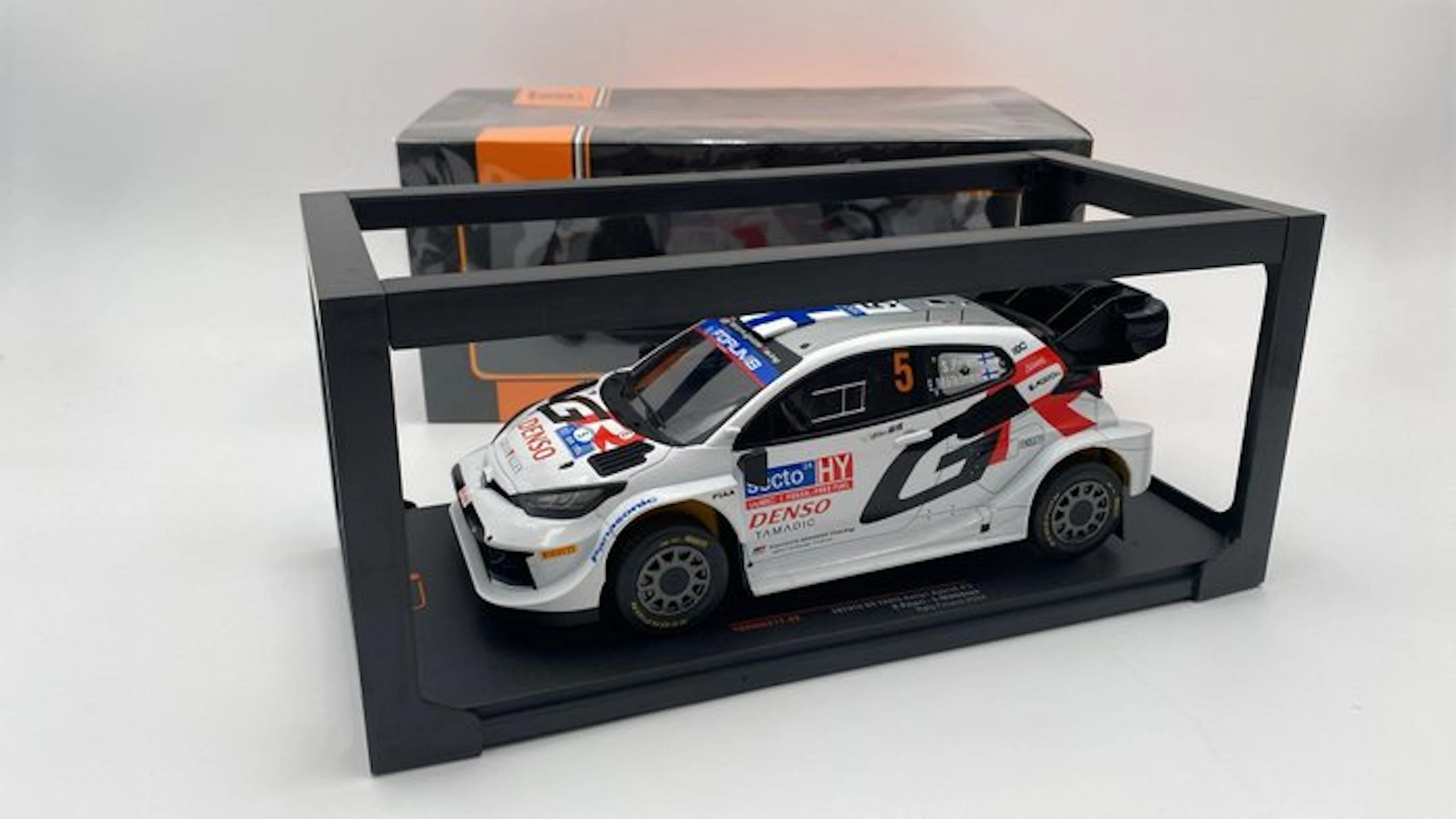 IXO 1:18 - Model car - Toyota GR Yaris Rally Finland 2024 - (COD.L11)