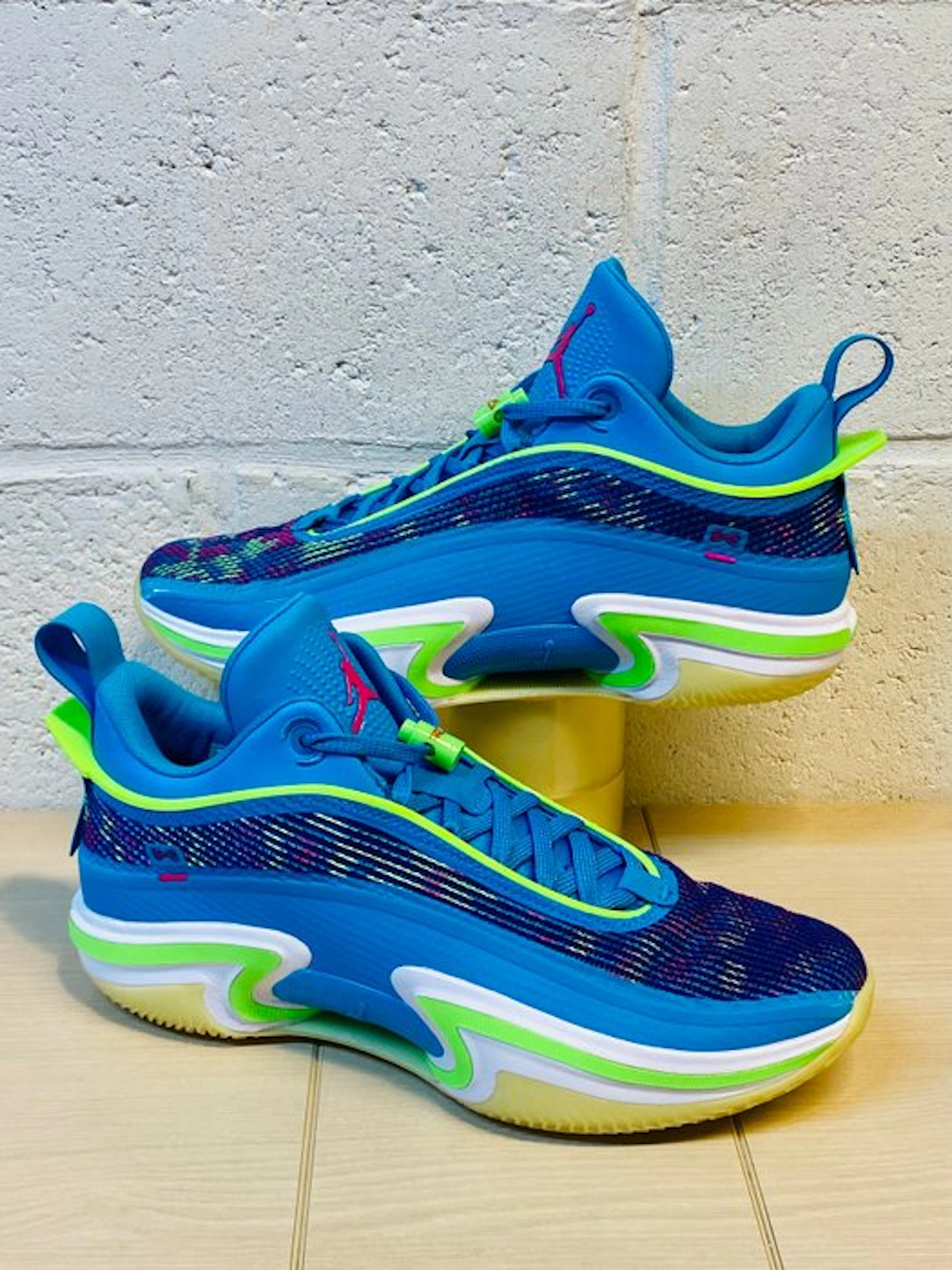 Air Jordan - x Luka Doncic 36 Psychédélique Blue P46...