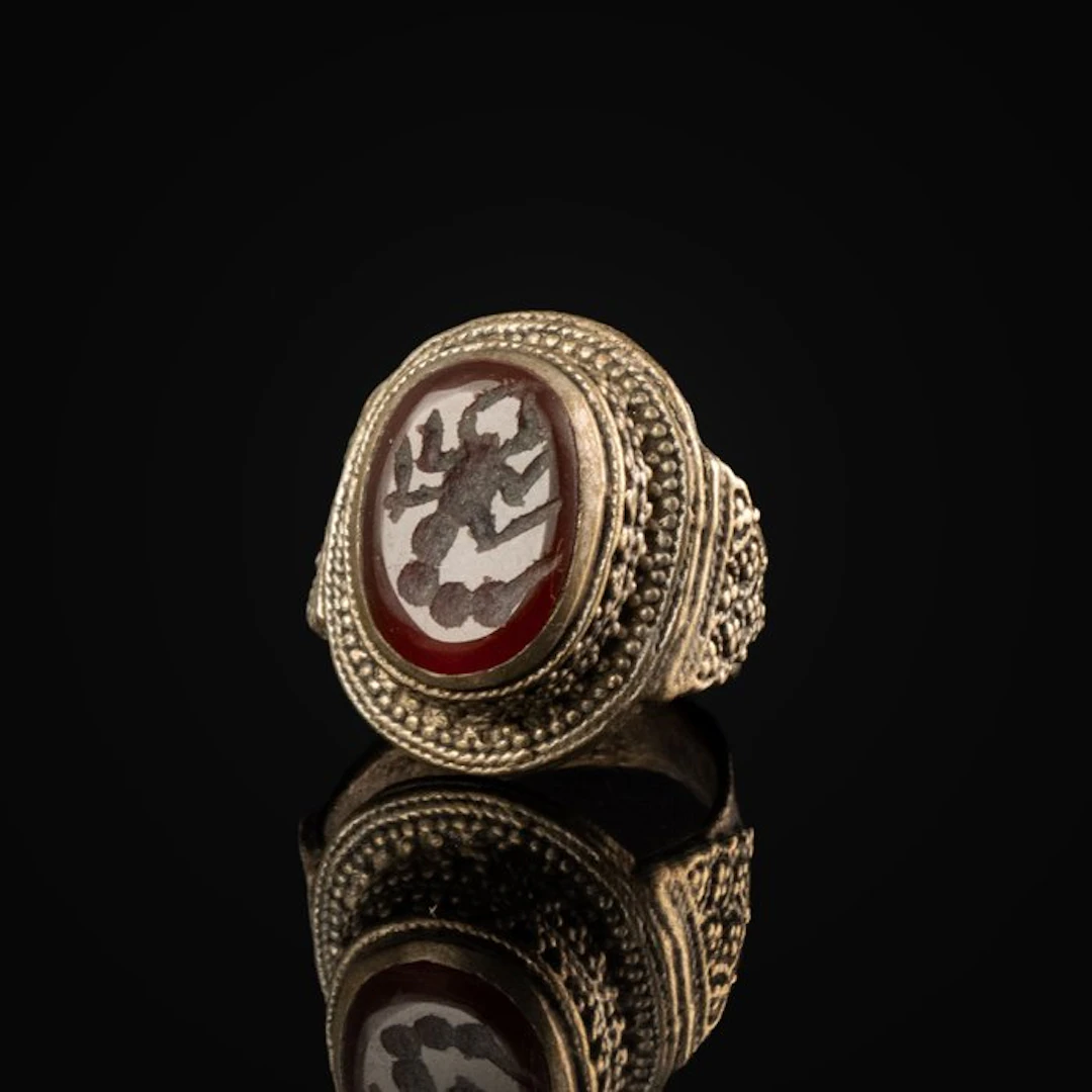 Ottoman Empire Ring with Carnelian Intaglio with Scorpion (No reserve price)