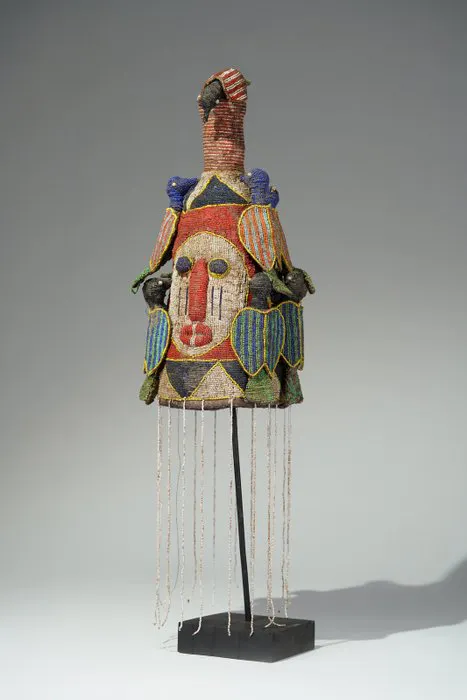A beads sculpture - Yoruba - Nigeria (No reserve price)