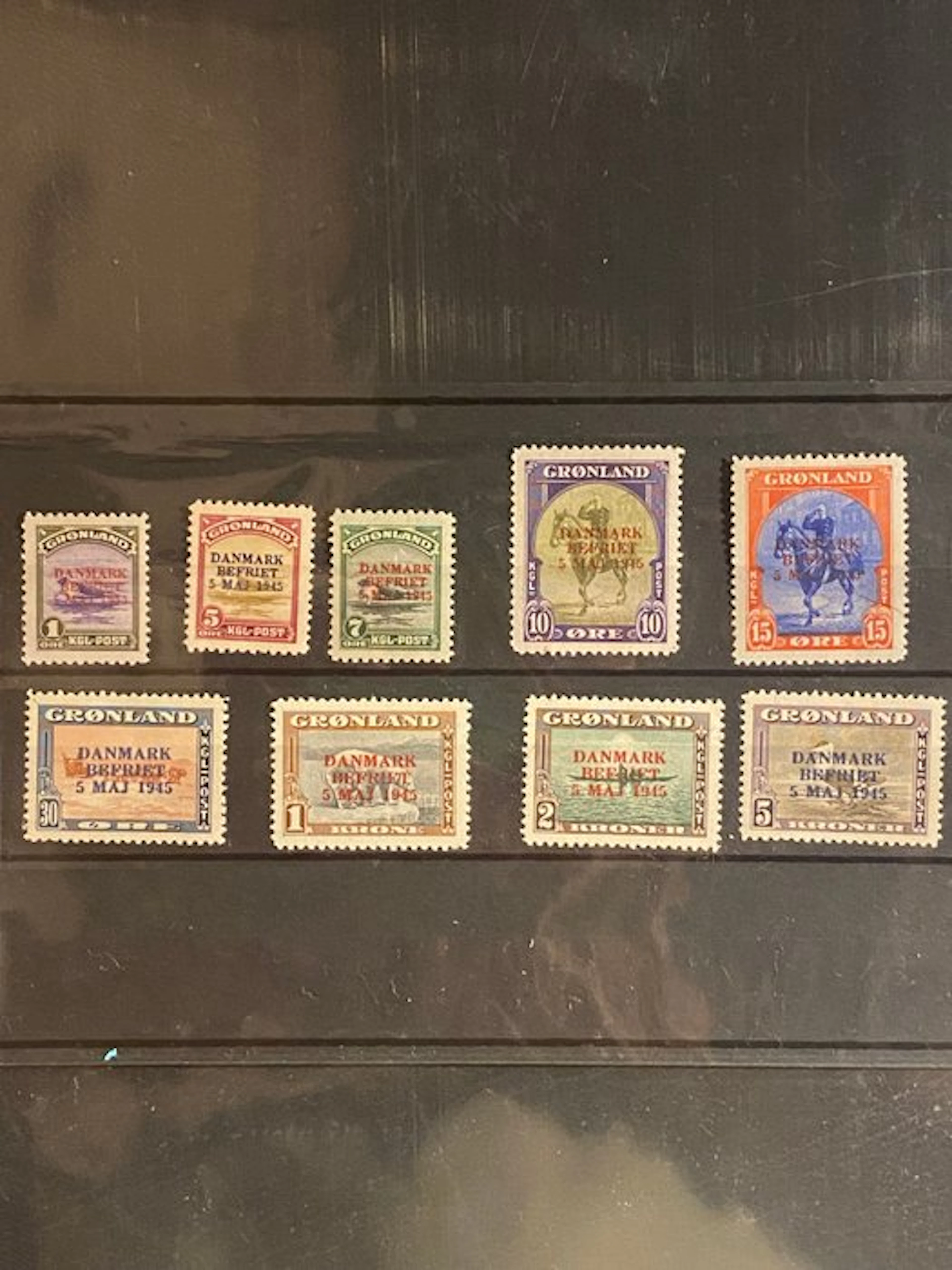 Greenland 1905/1945 - Surcharge Denmark Liberated in red or blue - Michel 17/25
