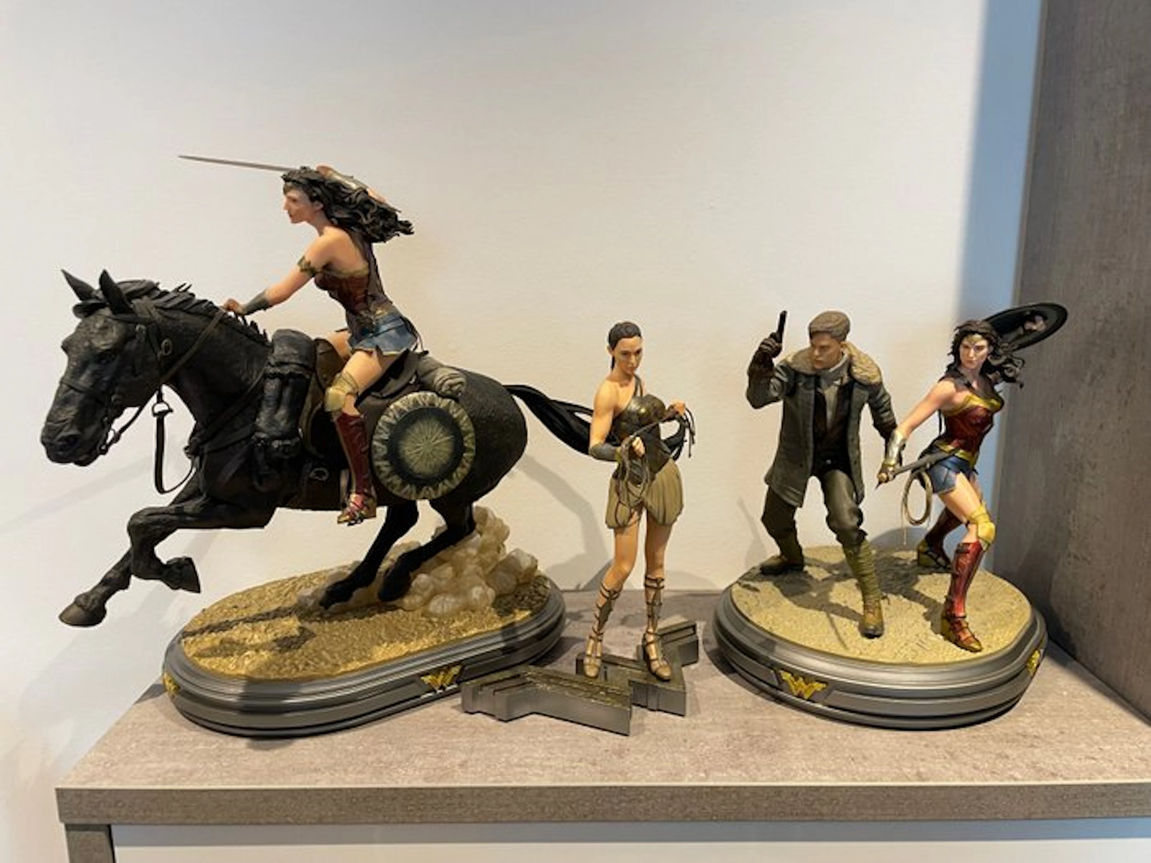 Wonder Woman - 3 Statue - DC Collectibles