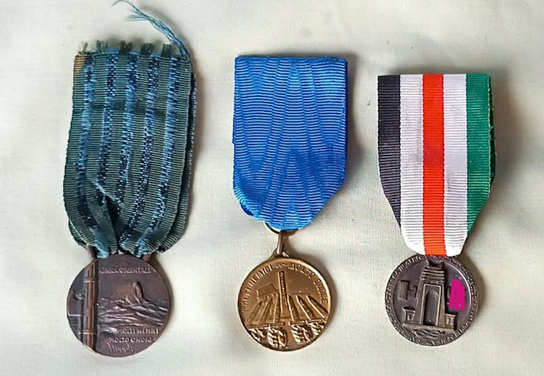 Italy - Military medal - Medals for operations in East Africa.