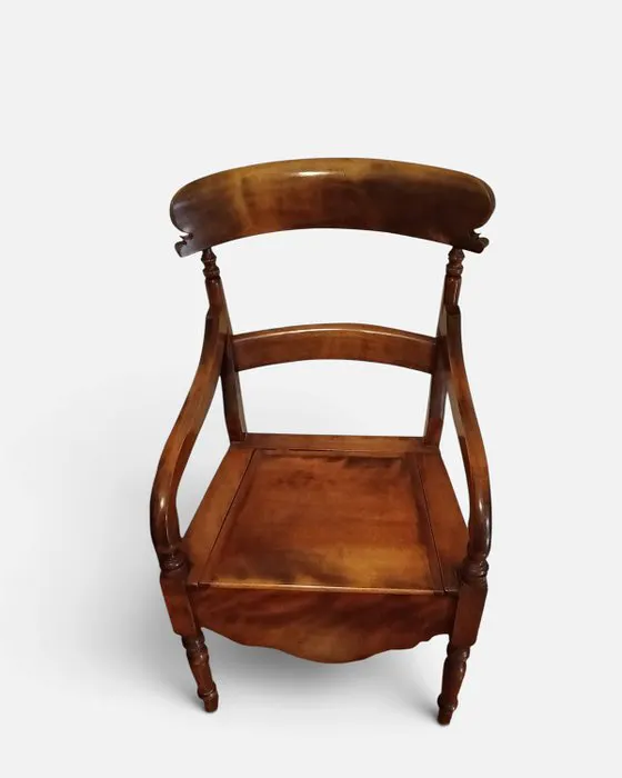 Chair - Hardwood - Gondola chair.