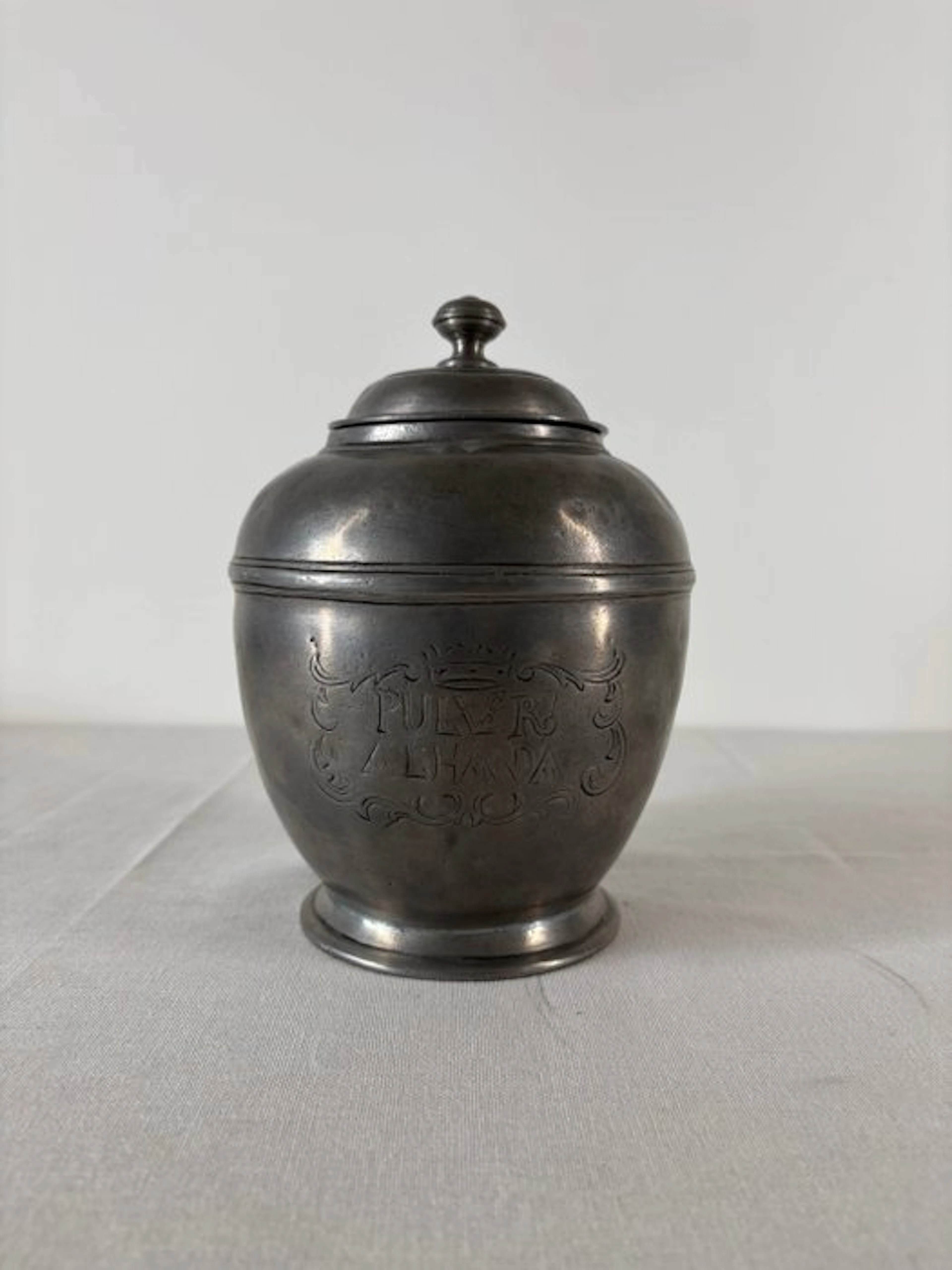Pharmacy jar/ Albarello - Tin - Powder Alhanda tin pot