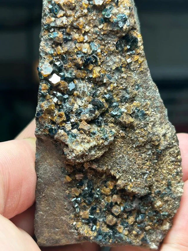 Lazulite Crystals on matrix - Height: 9 cm - Width: 5 cm- 221 g