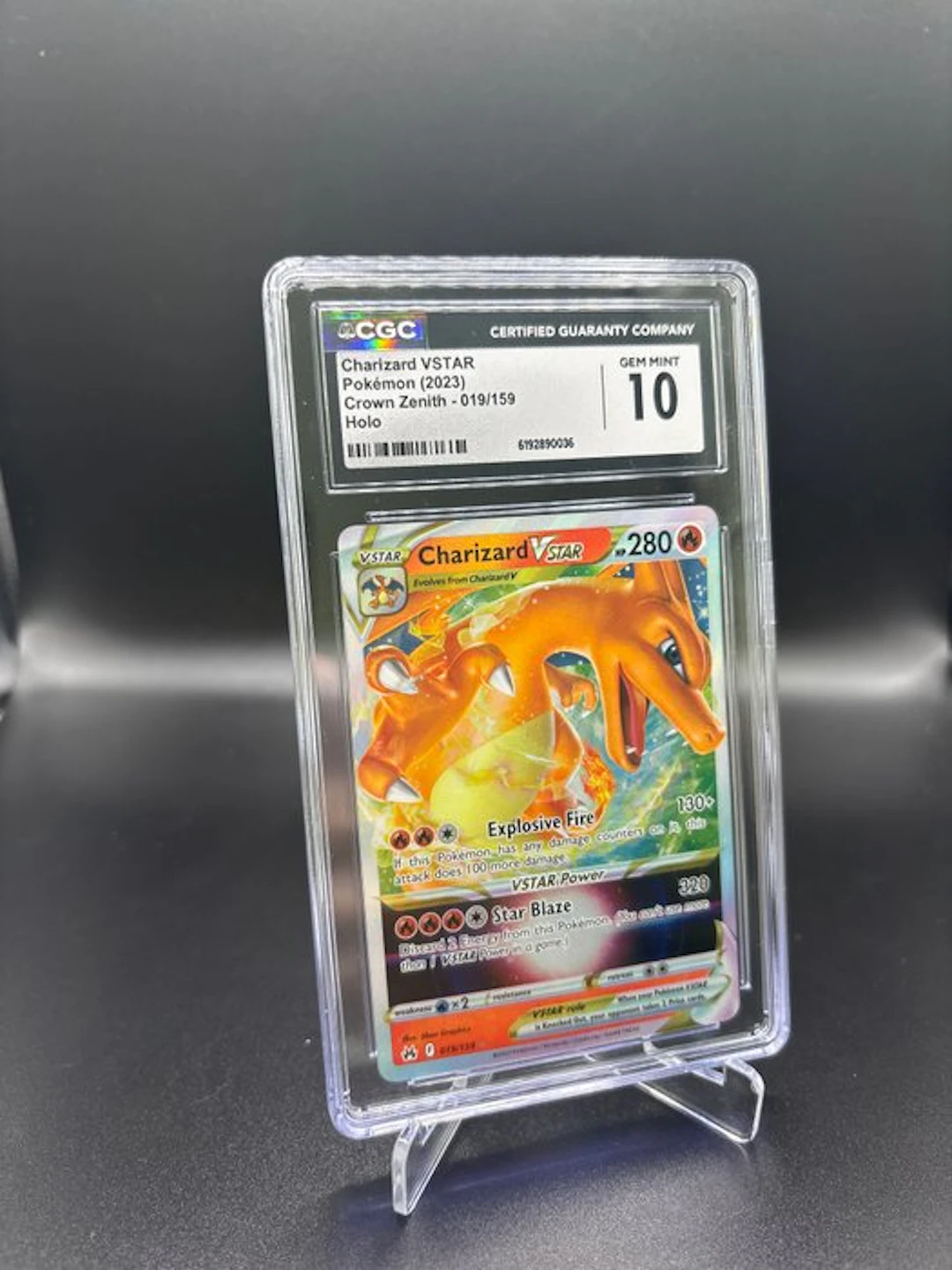 Pokémon - 1 Graded card - Charizard 019/159 Crown Zenith Full art - CGC 10
