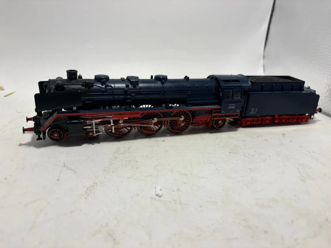 Märklin H0 - Uit set 29845 - Steam locomotive with tender (1) - BR 03 - DB