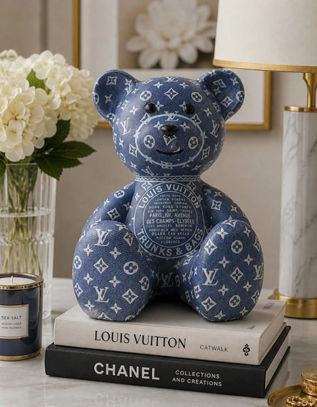 Naor - Sculpture, Teddy Louis Vuitton - 35 cm - Resin - 2026