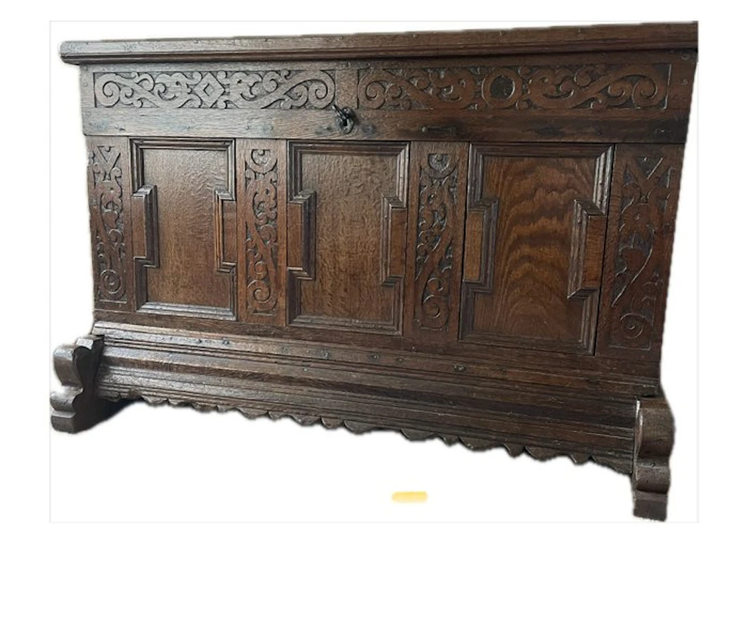 Chest - Oak - Solid oak