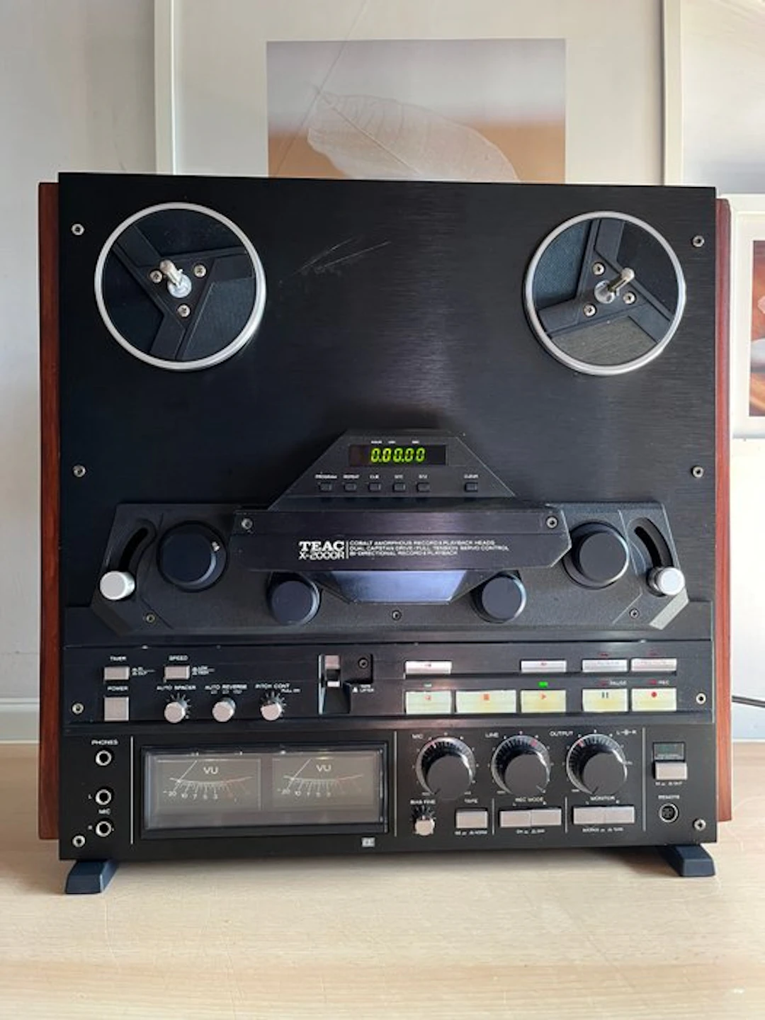 TEAC - X2000R 4-track Auto-reverse Reel to reel deck 26 cm