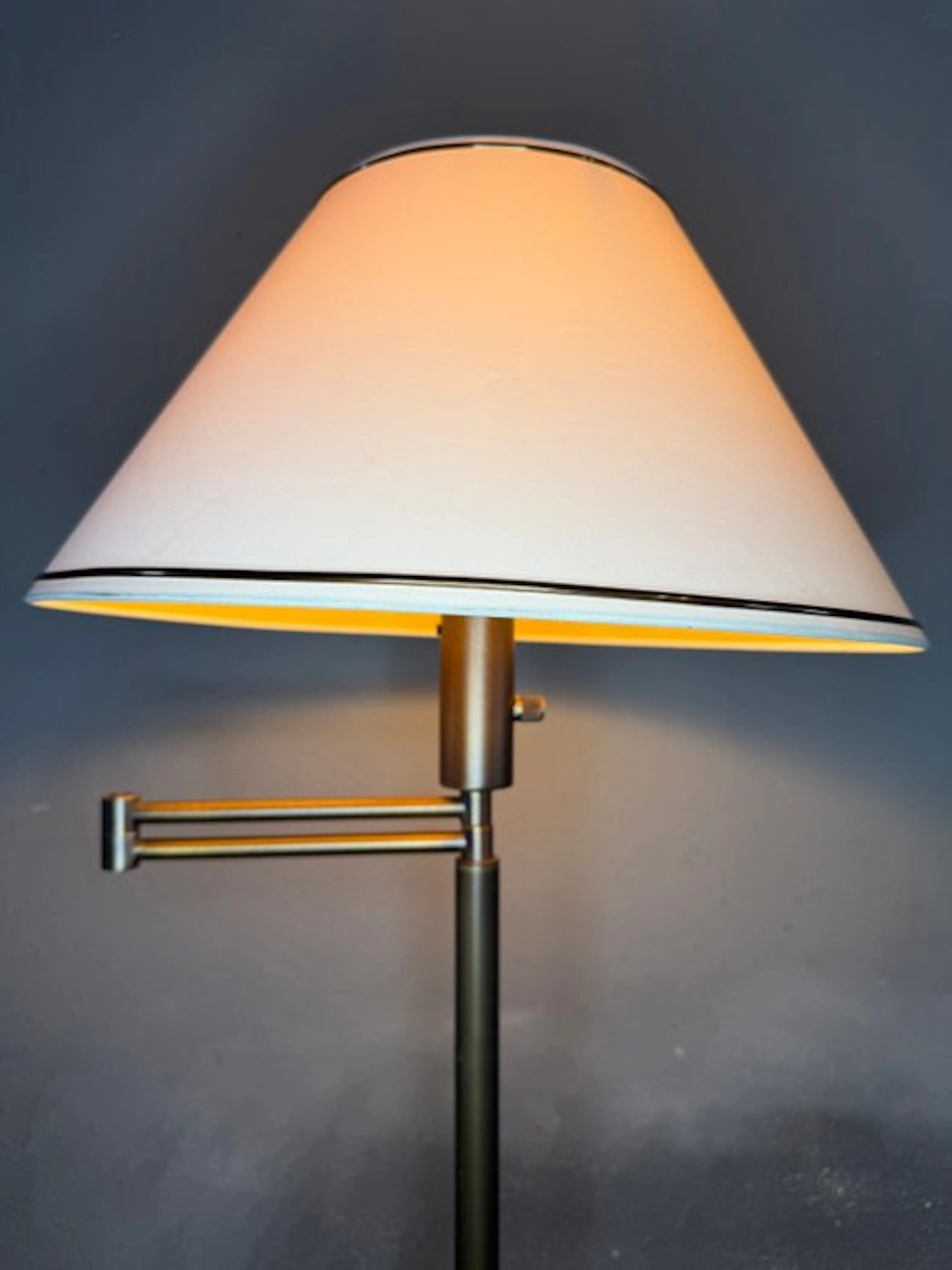 Pale lluminacion - Floor lamp - Brass, Textile - A swing-arm lamp 130cm !