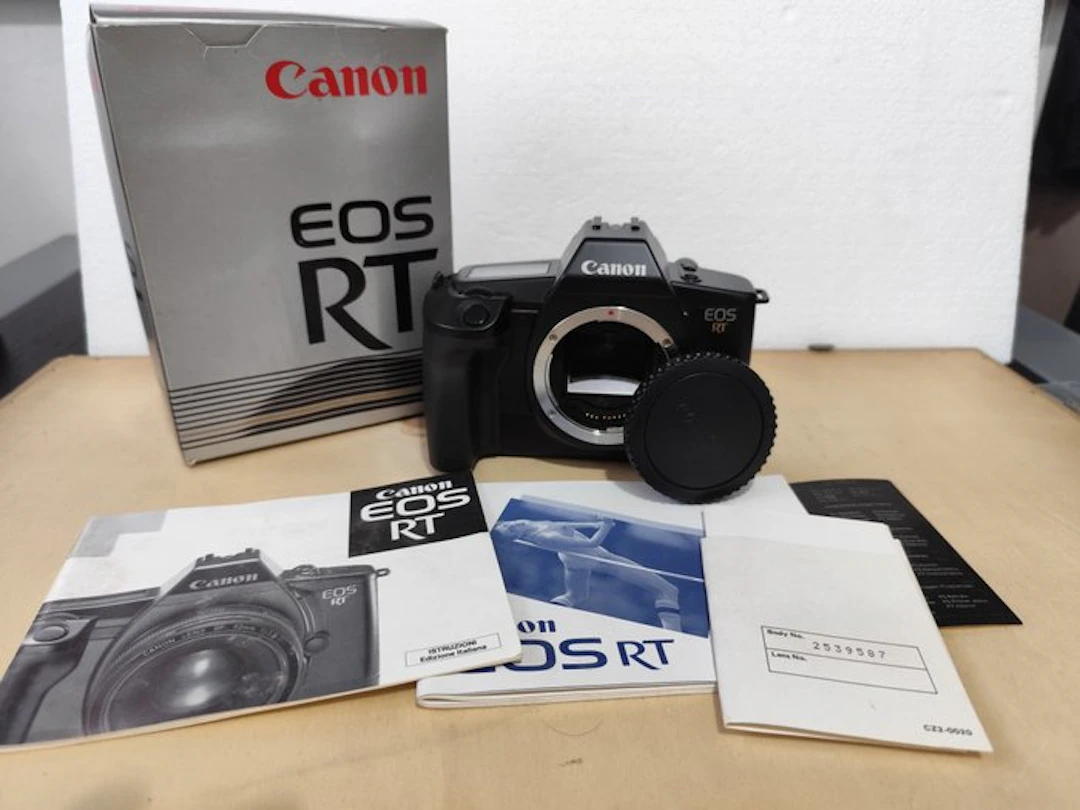 Canon EOS RT Analogue camera
