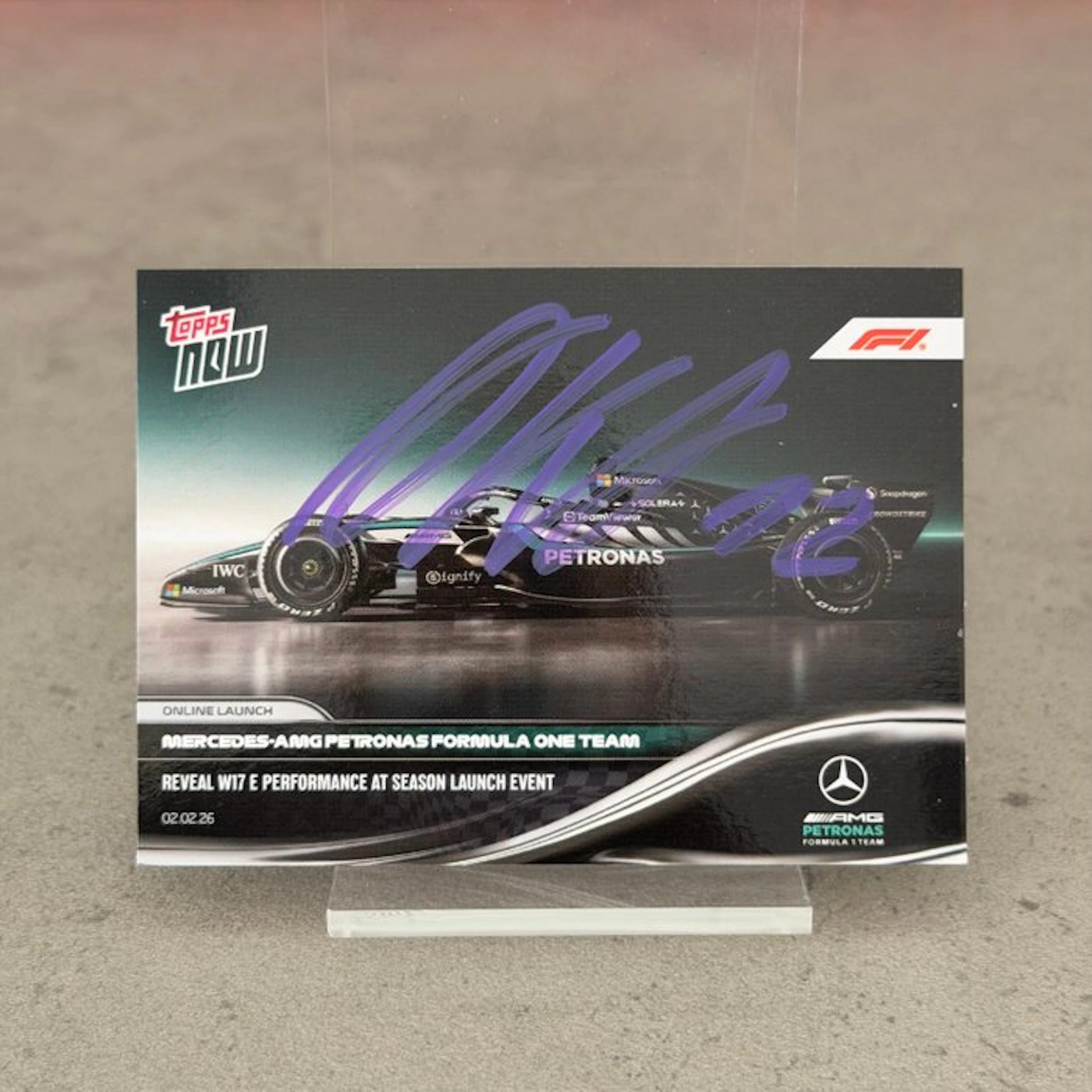 Mercedes - Topps Now - Reveal W17 E Performance At Season...