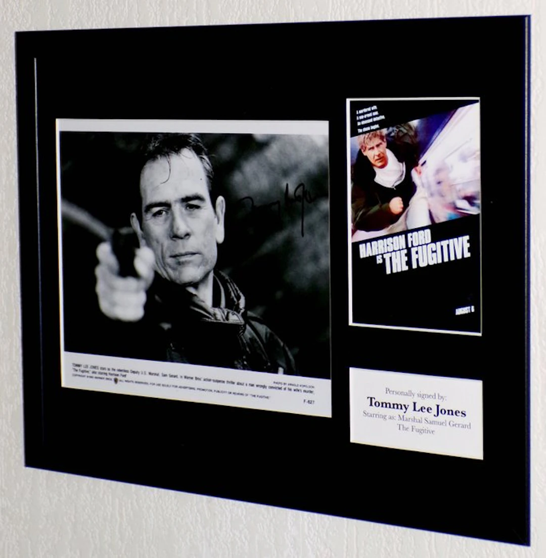 The Fugitive - Tommy Lee Jones (Marshal Samuel Gerard) Premium Framed