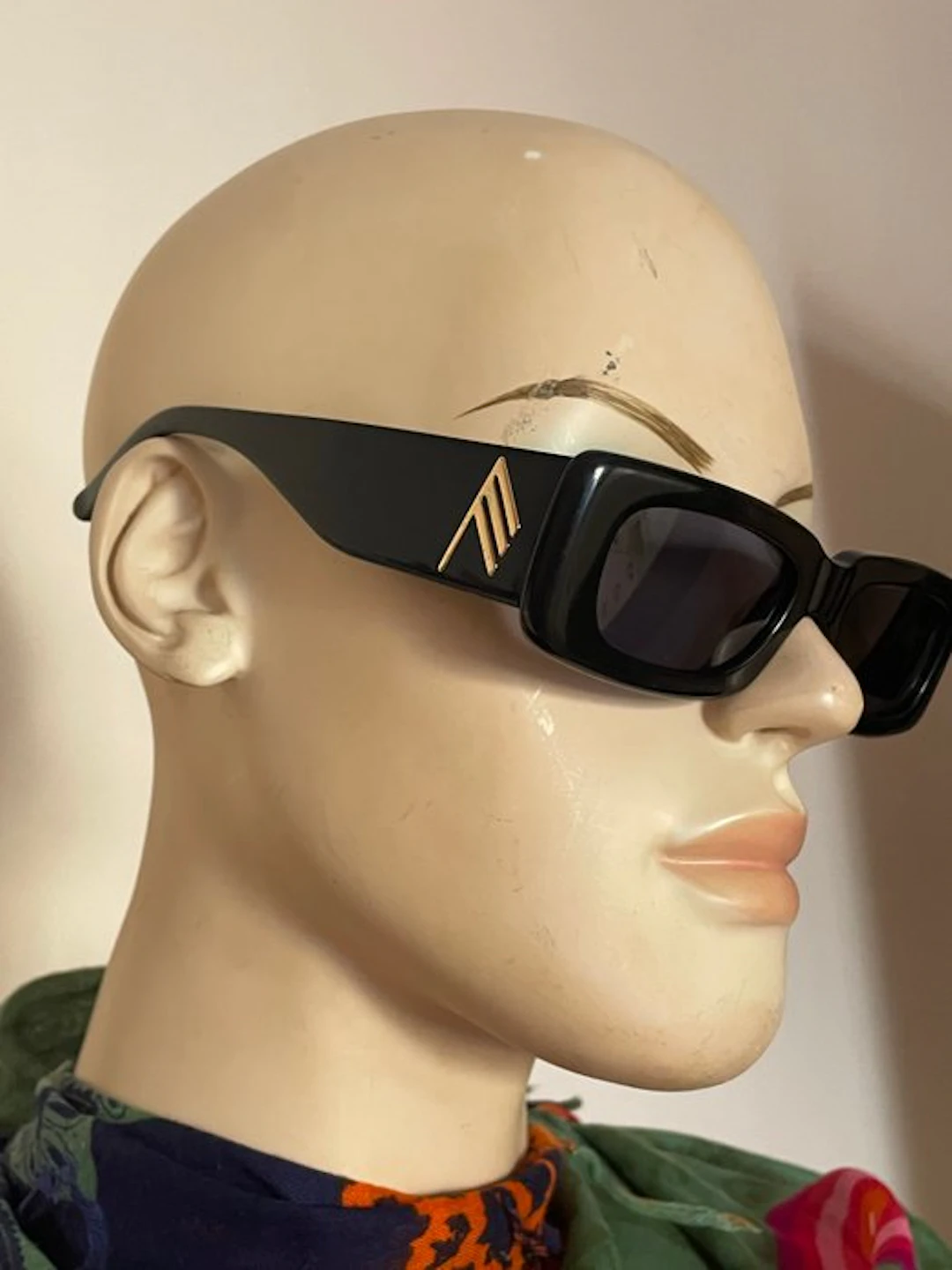 Unsigned - Sunglasses