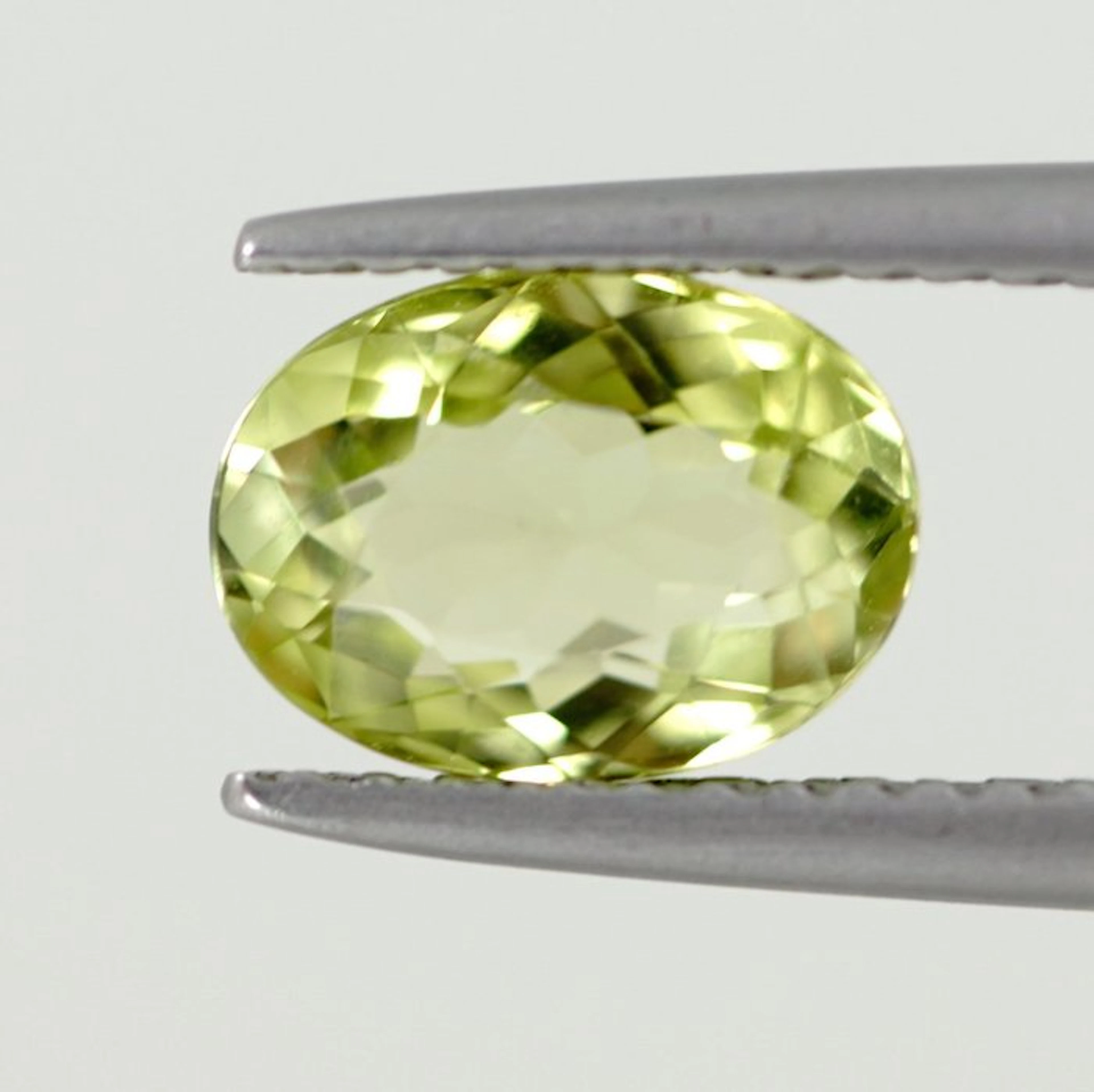 1 pcs Green, Yellow Tourmaline paraiba - 1.50 ct - Guild Gem Laboratory