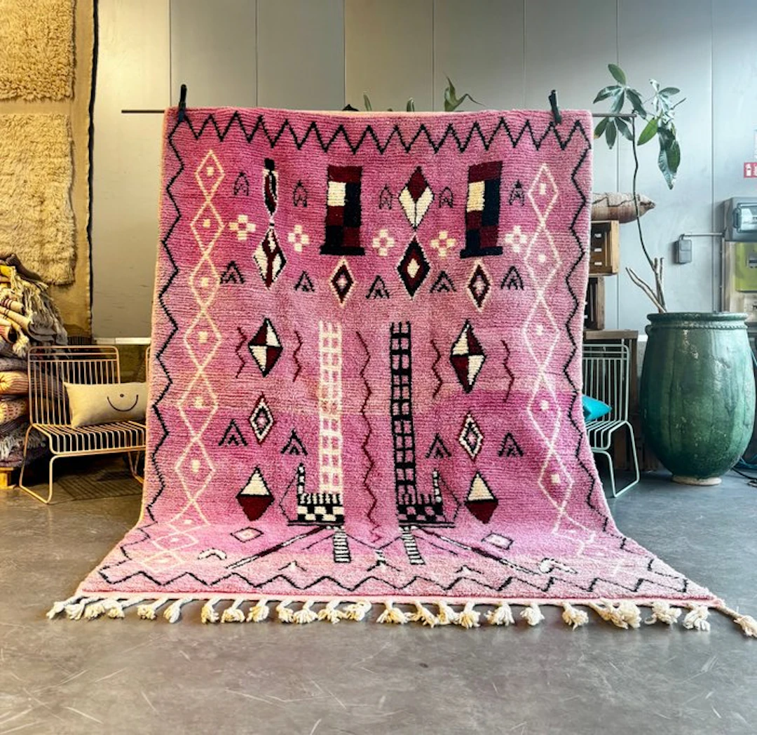 Moroccan Pink Modern Wool Carpet - Rug - 300 cm - 210 cm