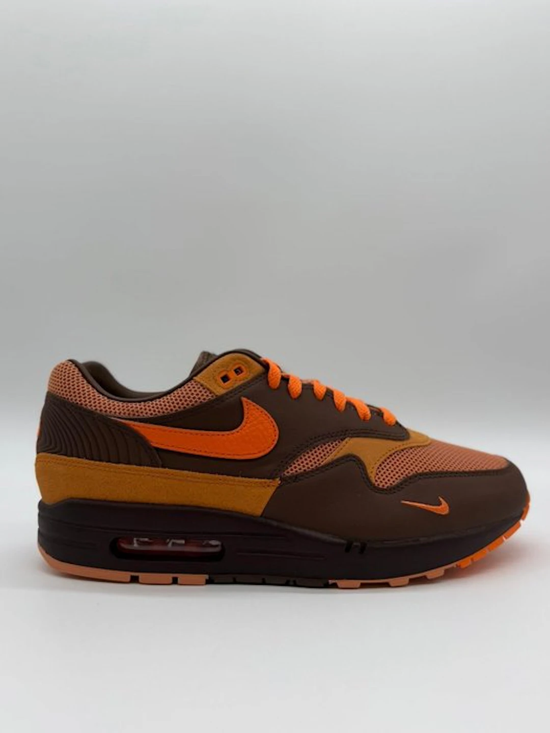 Nike - Nike Air Max 1 Kingsday - Sneakers - Size: EU 43